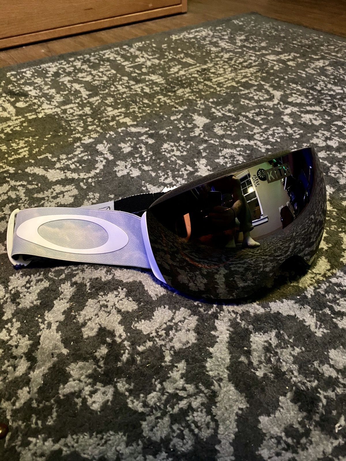 Kith Kith X Oakley- Flight Deck Goggles | Grailed