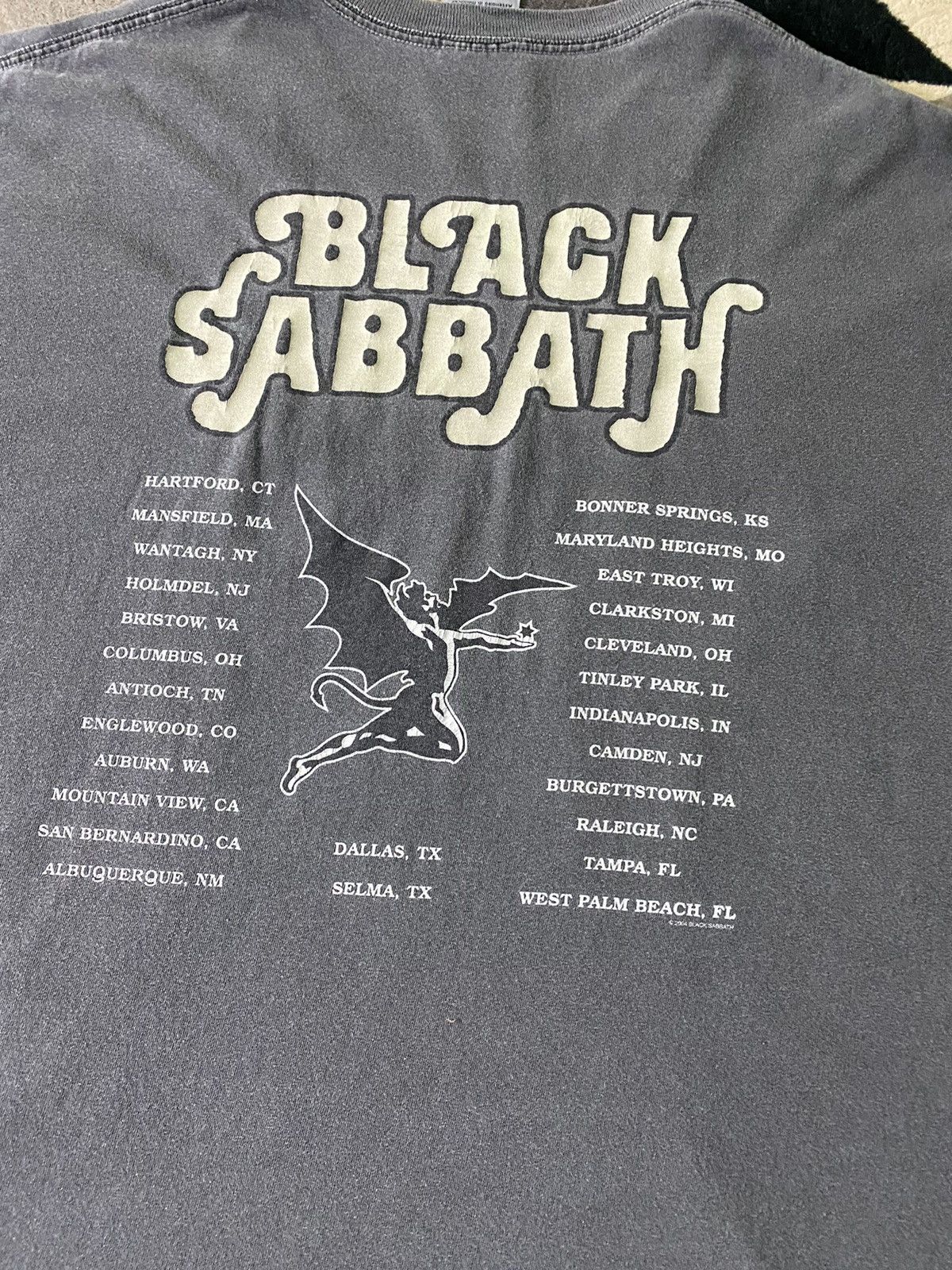 Band Tees × Vintage Vintage Black Sabbath World Tour 1978 Tee📌 Size US XL / EU 56 / 4 - 4 Thumbnail