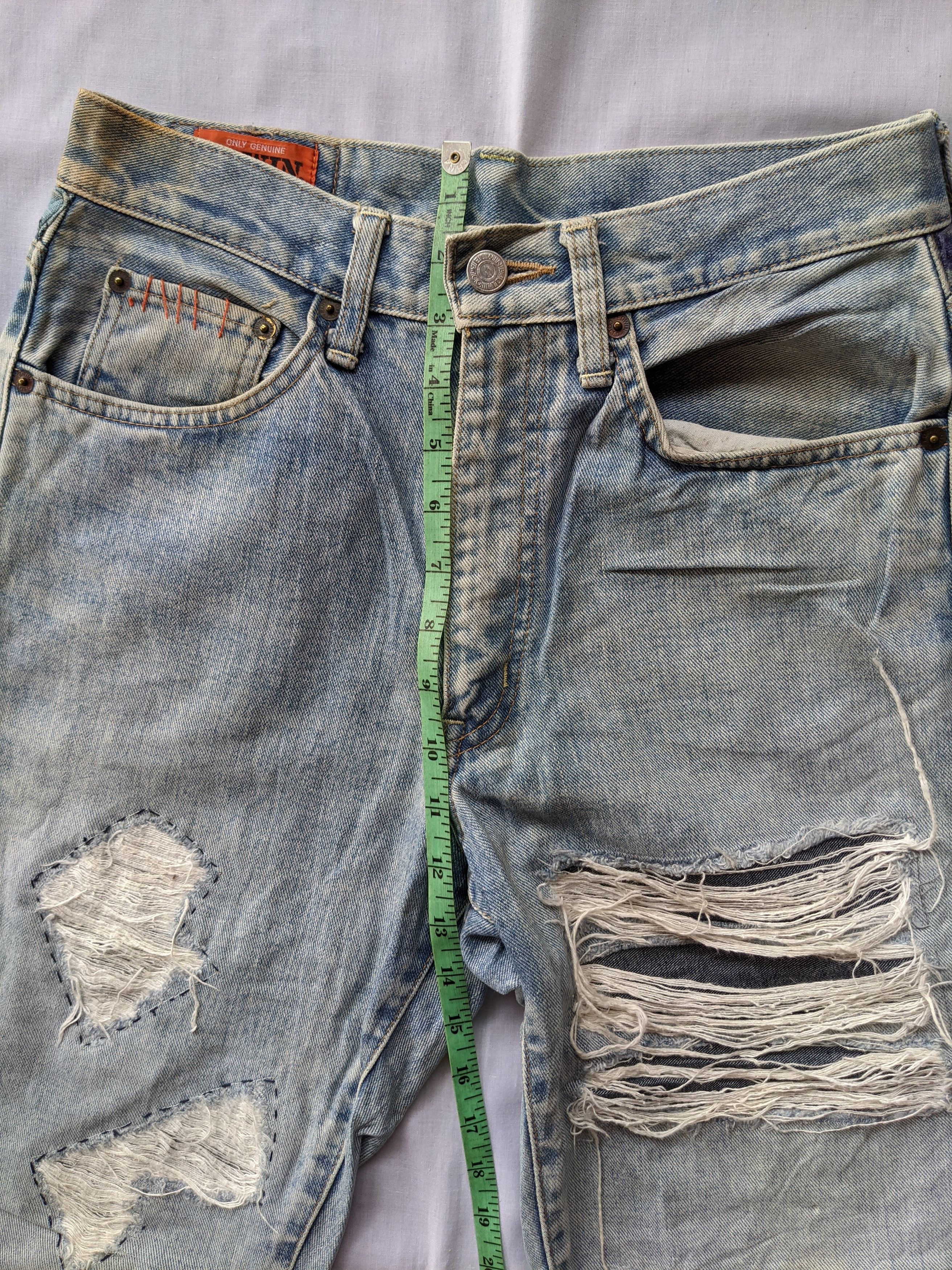 Edwin Vintage distressed denim Edwin Sashiko embroidey jeans Size US 29 - 8 Thumbnail