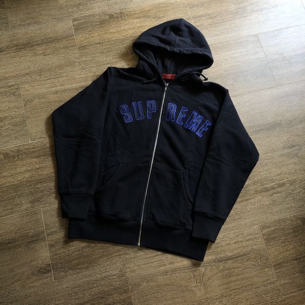 Supreme supreme zip hoodie | Grailed