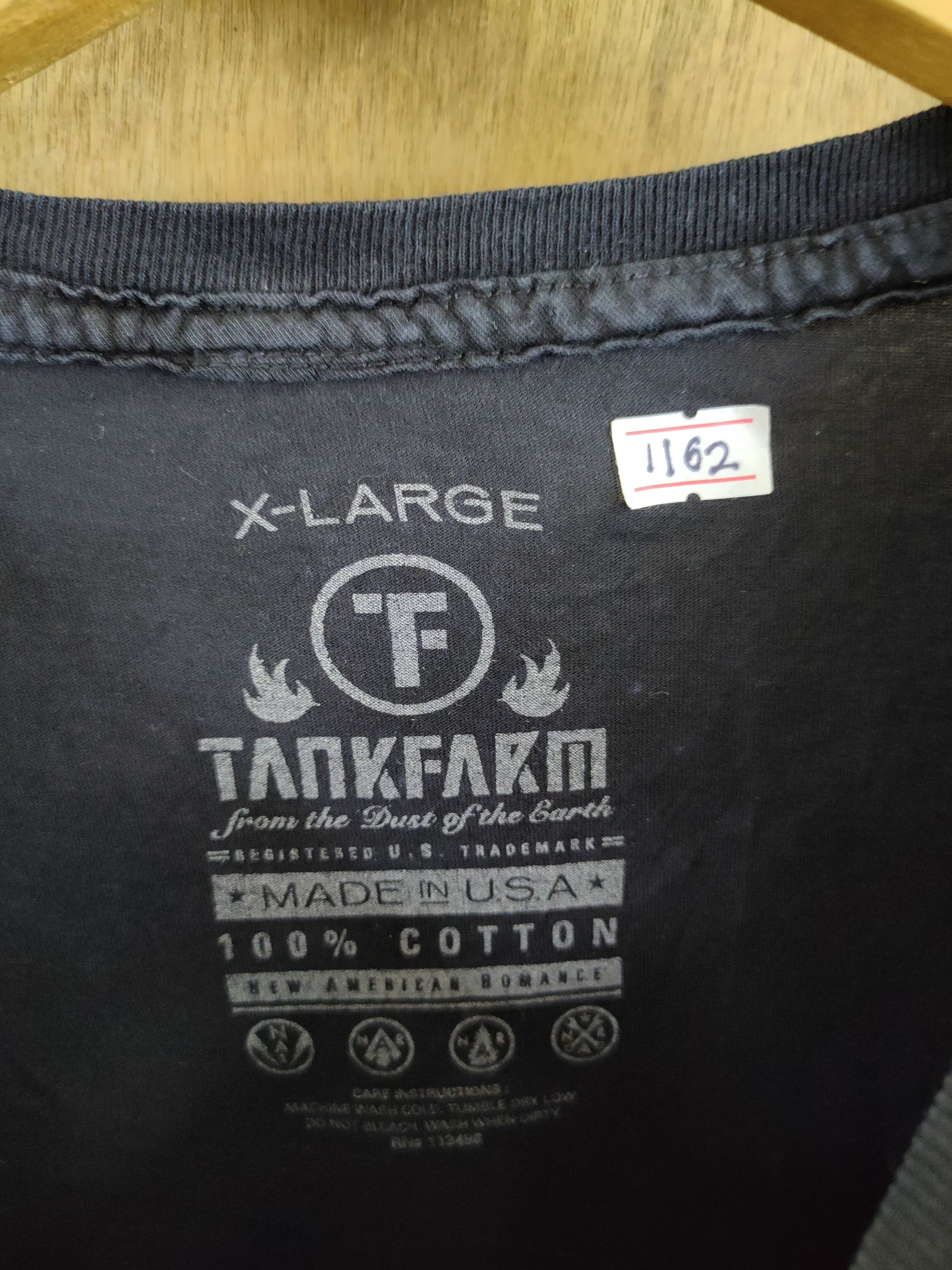 Tankfarm & Co. DLL Tank Farm Fight the power black tee robot #1162 Size US XL / EU 56 / 4 - 4 Thumbnail