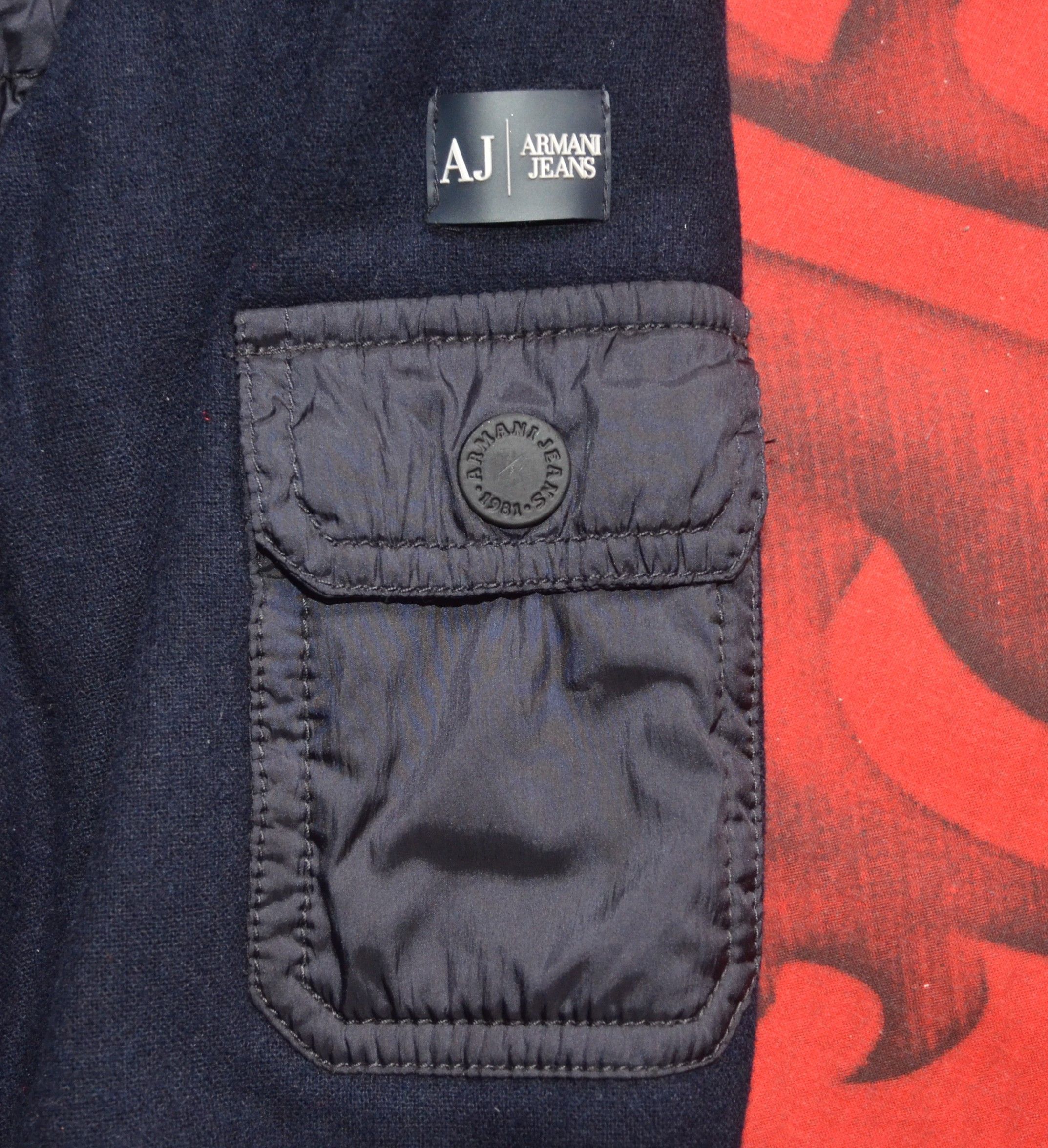 Armani ARMANI JEANS MEN QUILTED NYLON & FLANNEL PUFFER JACKET Navy Size US S / EU 44-46 / 1 - 21 Thumbnail