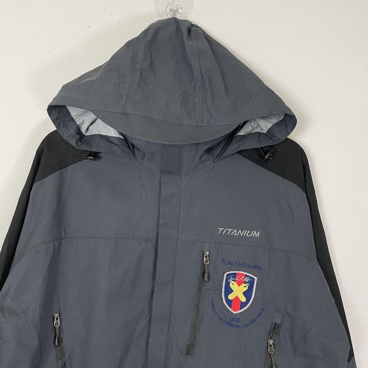Columbia Vintage Keio University Columbia Zipper Ups Jacket Size US XL / EU 56 / 4 - 4 Thumbnail