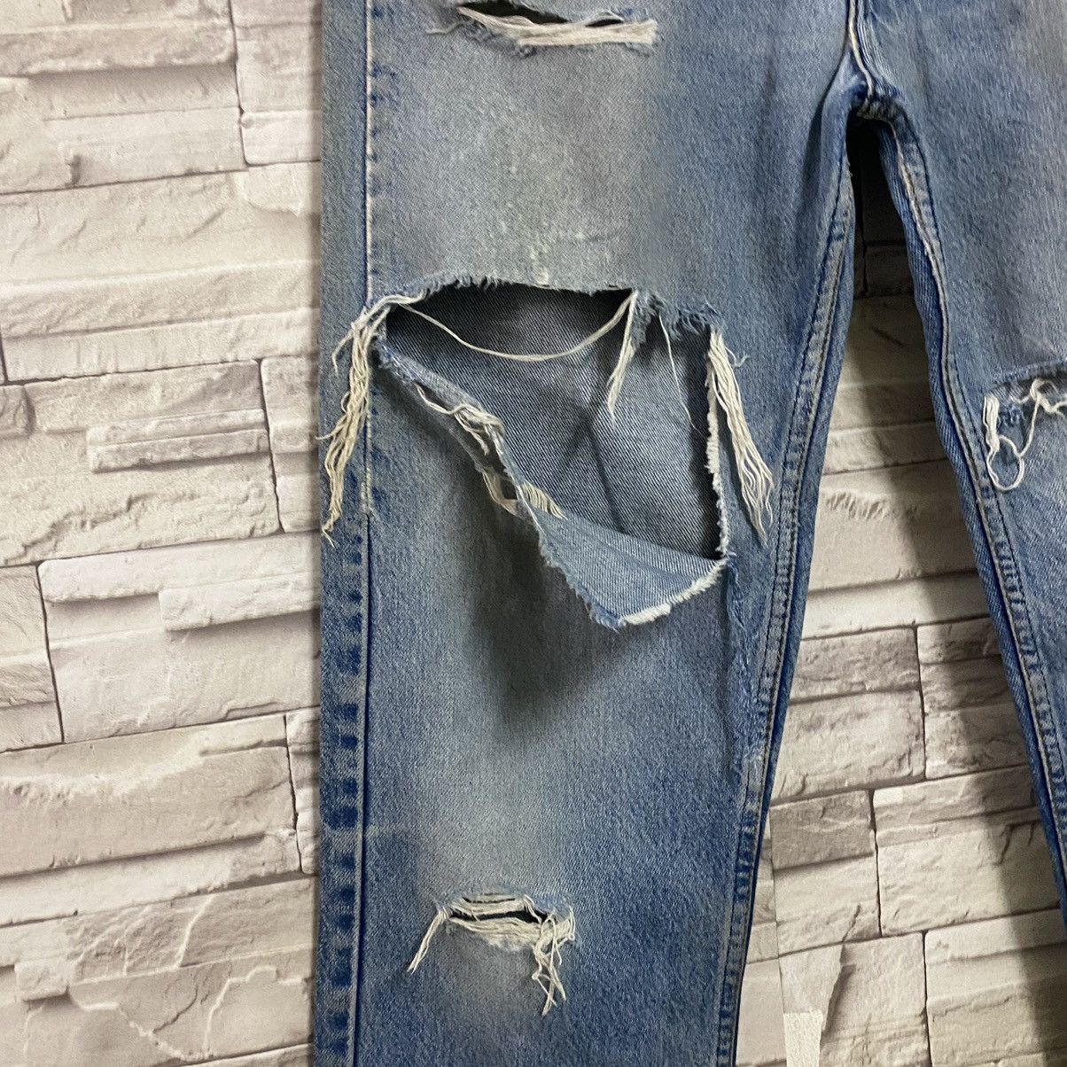 Levi's Vintage Levis 505 Orangetab Ripped Distressed Size US 33 - 7 Thumbnail