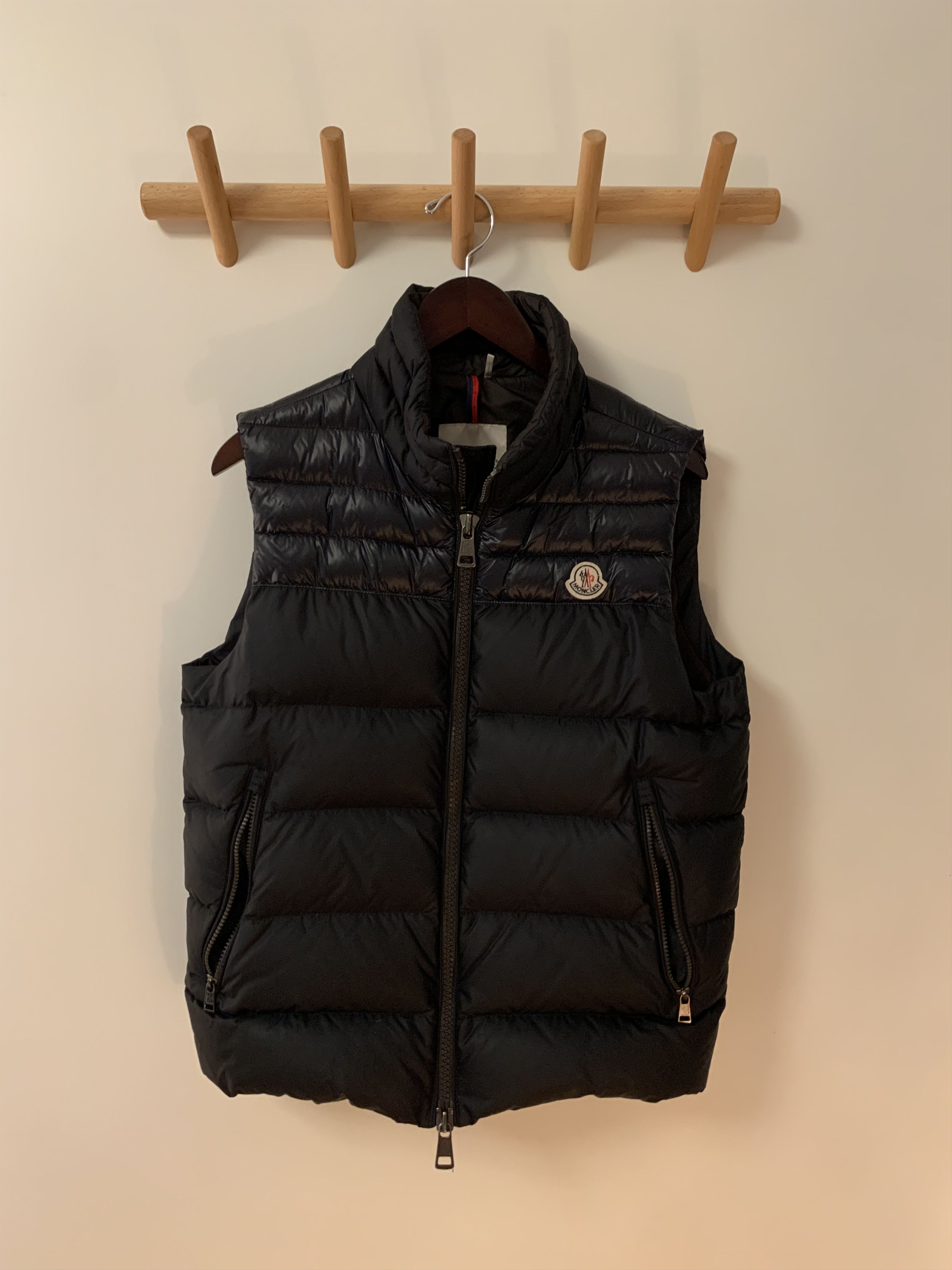 【当店一番人気】 Moncler (LIMITED vest hooded gilet Gers Moncler EDITION) トップス