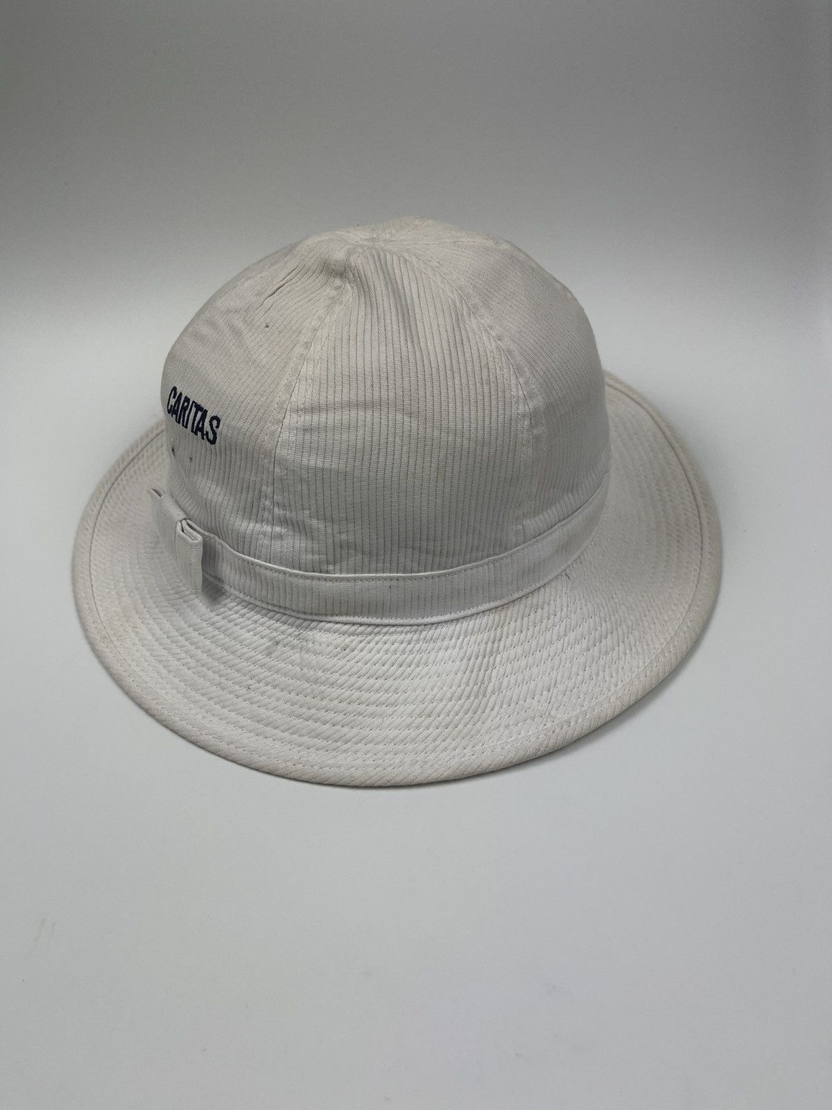 Japanese Brand Rare Caritas white bucket hat japan Size ONE SIZE - 2 Thumbnail