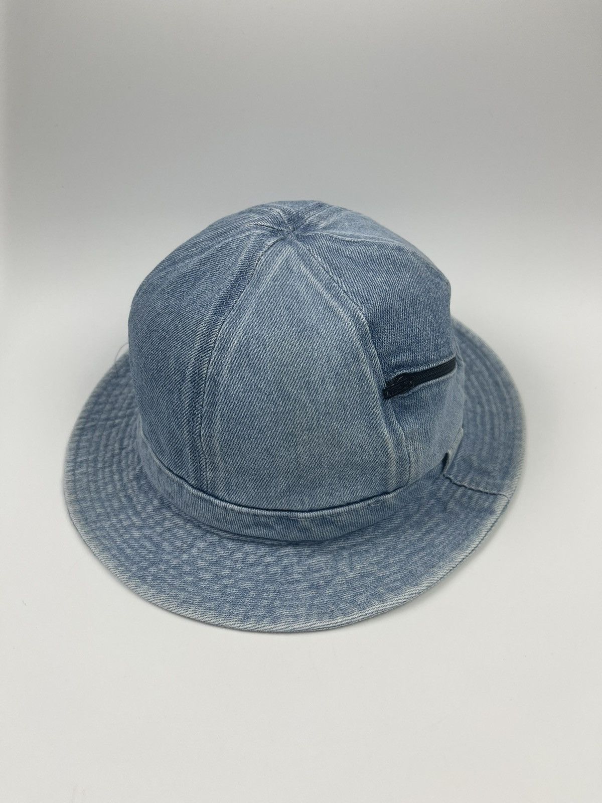 denim bucket hat with one pocket