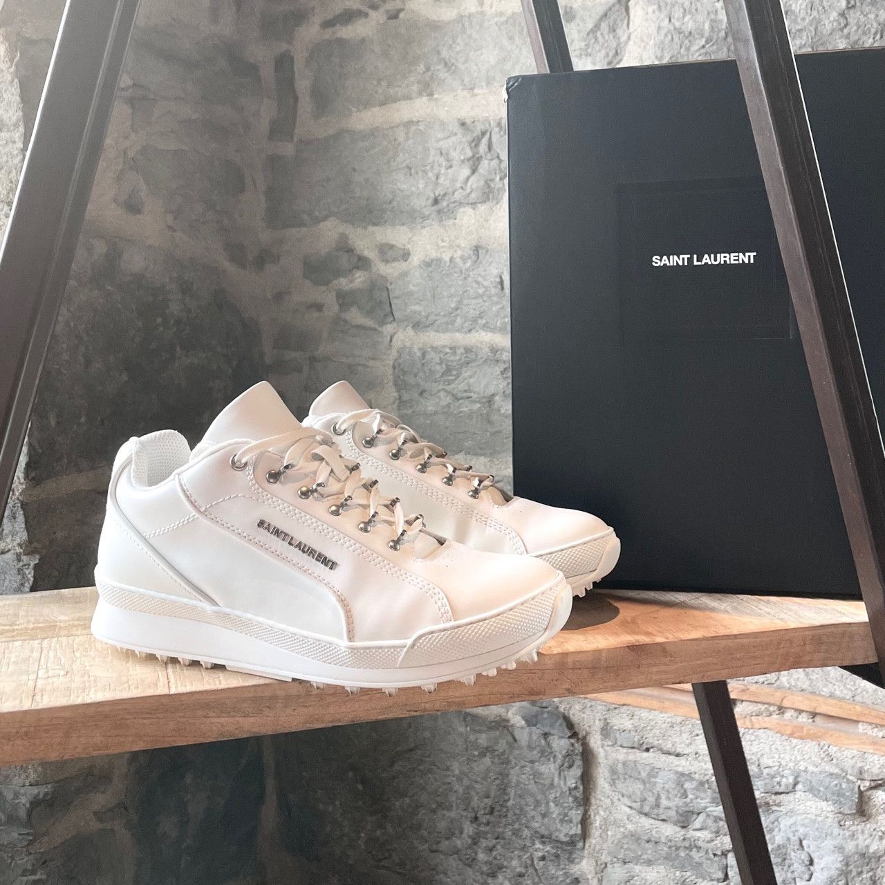 Saint Laurent Paris Saint Laurent White Leather Jump Low Logo 