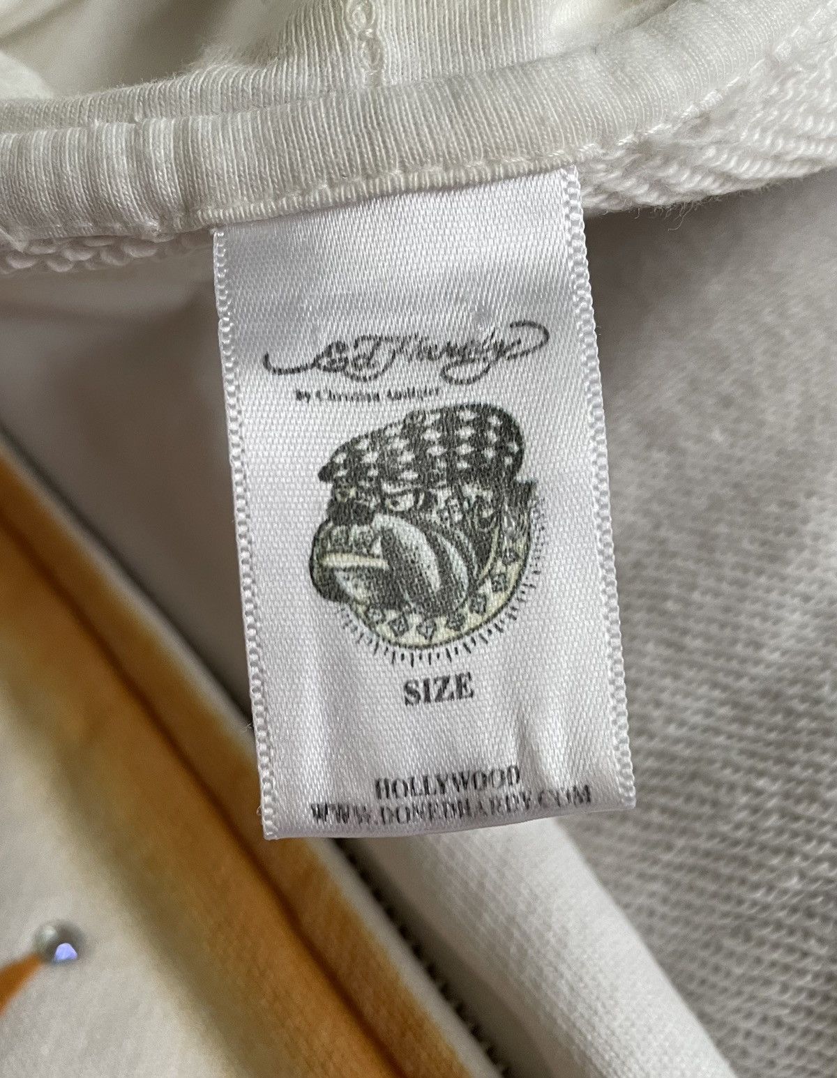 Christian Audigier Ed Hardy Christian Audigier Zip Hoodie vintage white Size US L / EU 52-54 / 3 - 14 Thumbnail