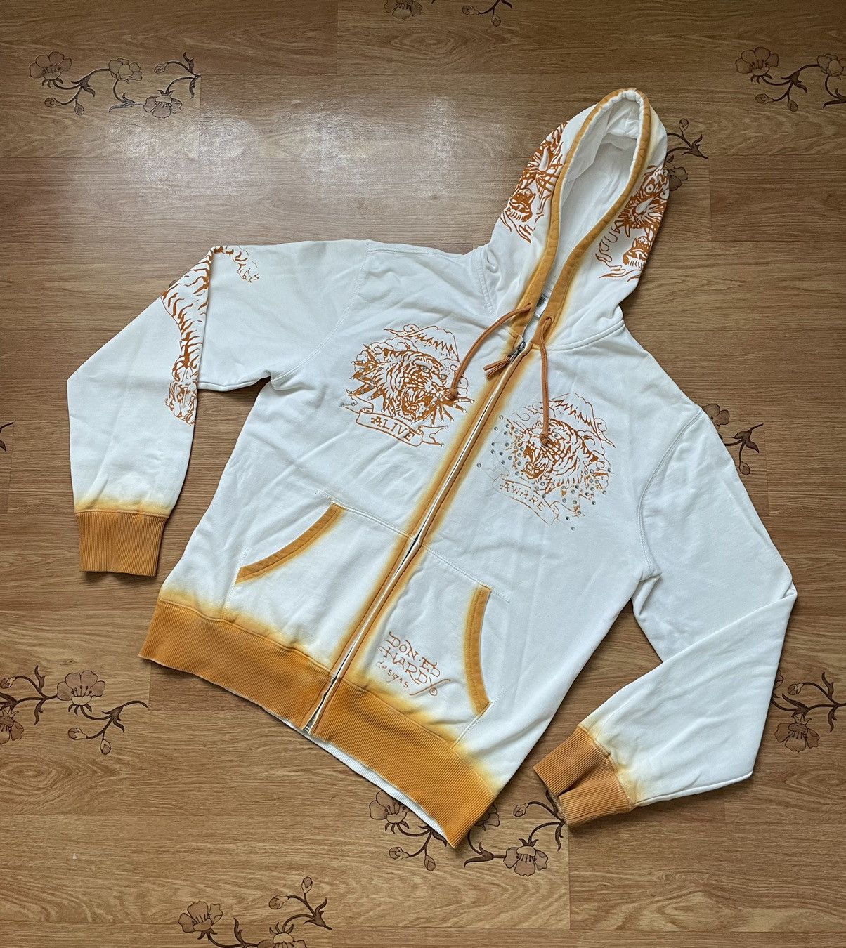 Christian Audigier Ed Hardy Christian Audigier Zip Hoodie vintage white Size US L / EU 52-54 / 3 - 1 Thumbnail