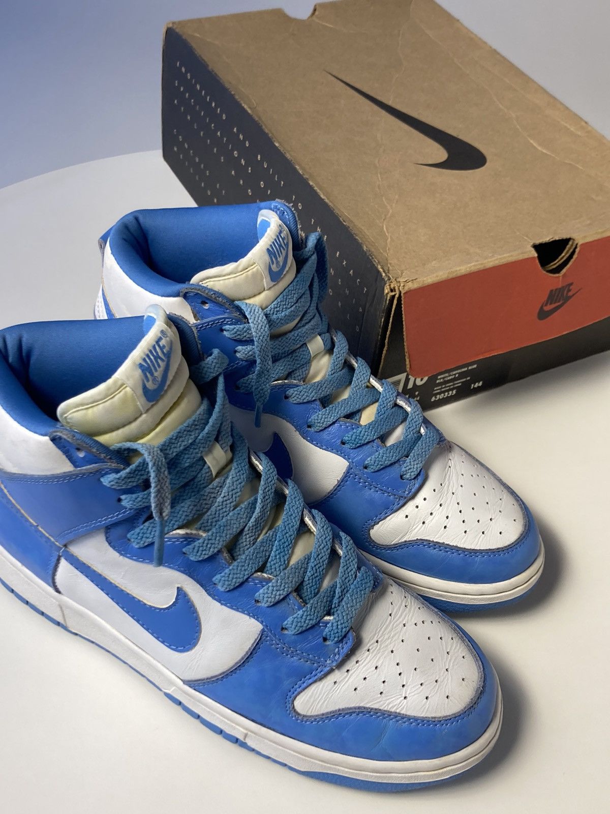 Nike 1999 Dunk High Le White | Carolina Blue UNC blue Size US 10 / EU 43 - 12 Thumbnail