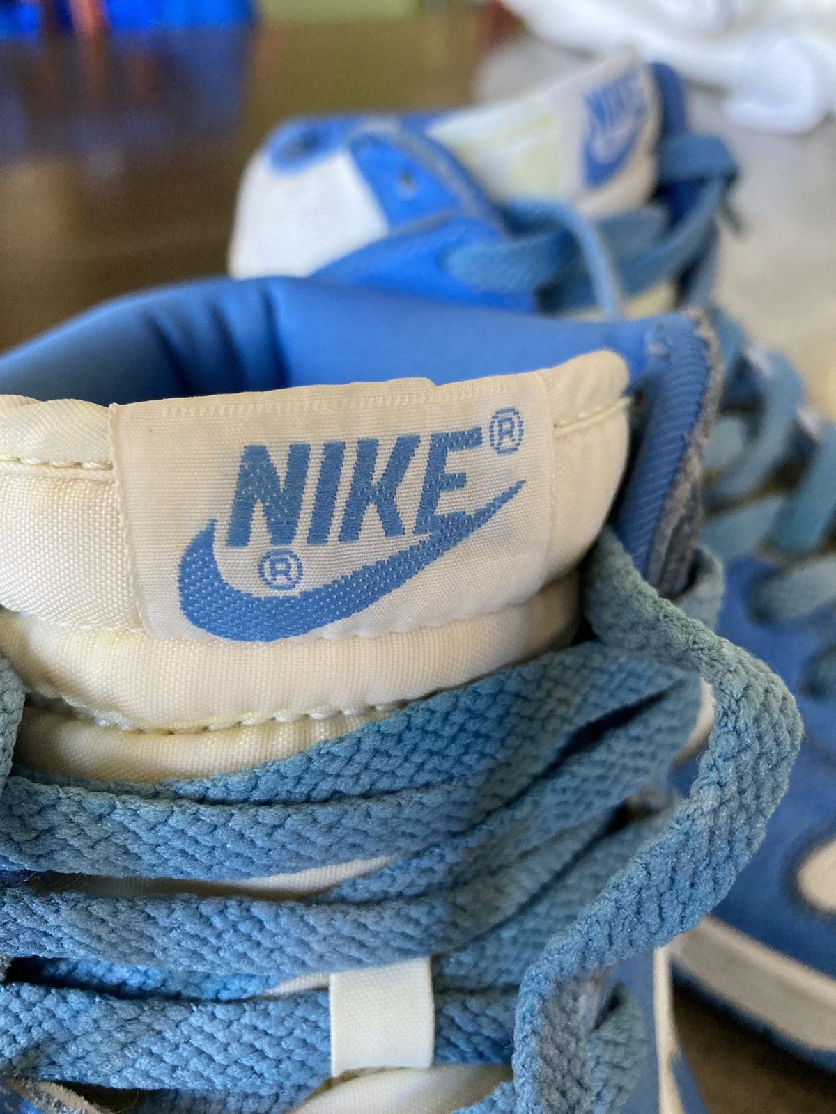 Nike 1999 Dunk High Le White | Carolina Blue UNC blue Size US 10 / EU 43 - 17 Thumbnail