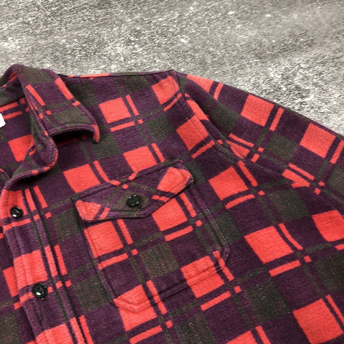 Champion Vintage 80s Champion Shirt Washed Distressed Size US M / EU 48-50 / 2 - 10 Thumbnail