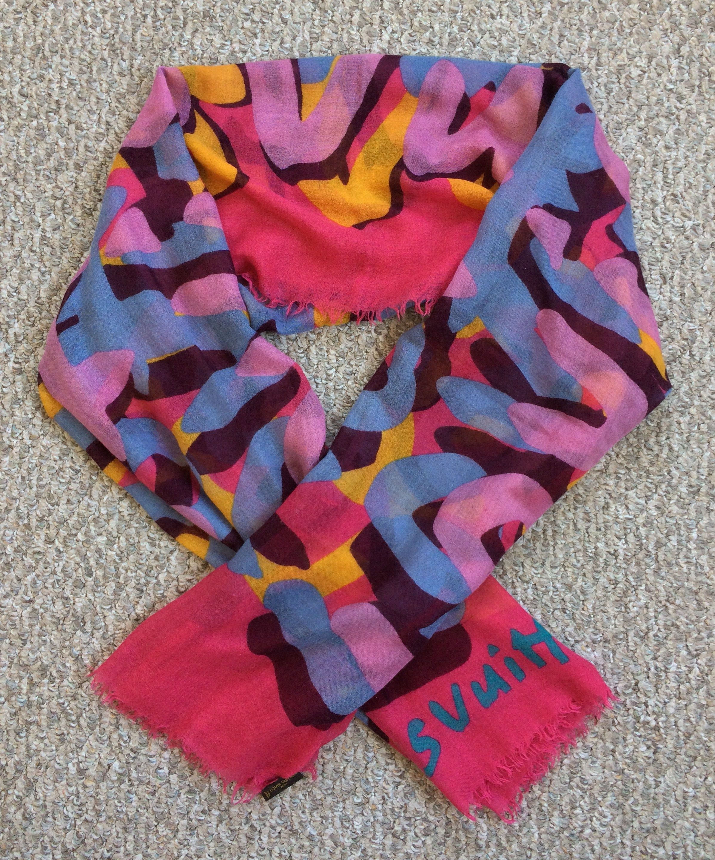 Louis Vuitton × Stephen Sprouse Louis Vuitton Sprouse Cashmere Silk Graffiti Scarf Size ONE SIZE - 1 Thumbnail