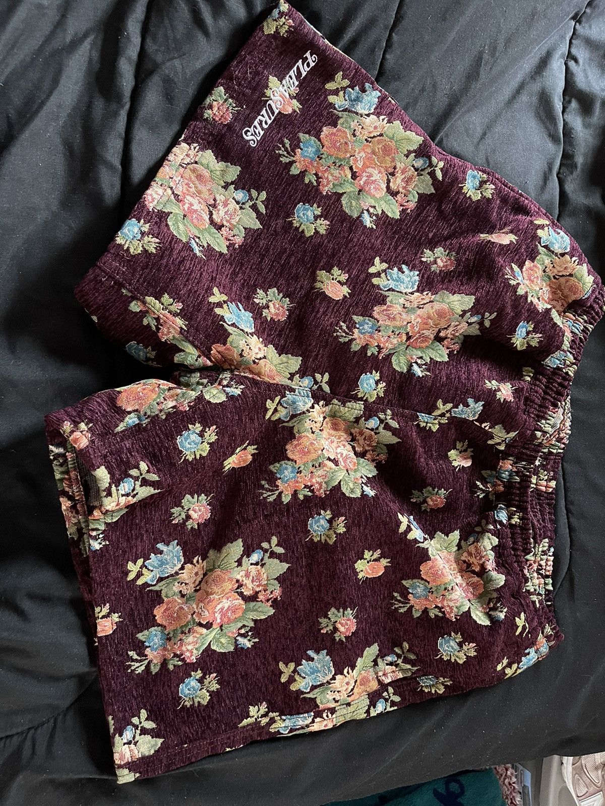 Pleasures Now Burgundy Flower / Floral Tapestry Shorts L