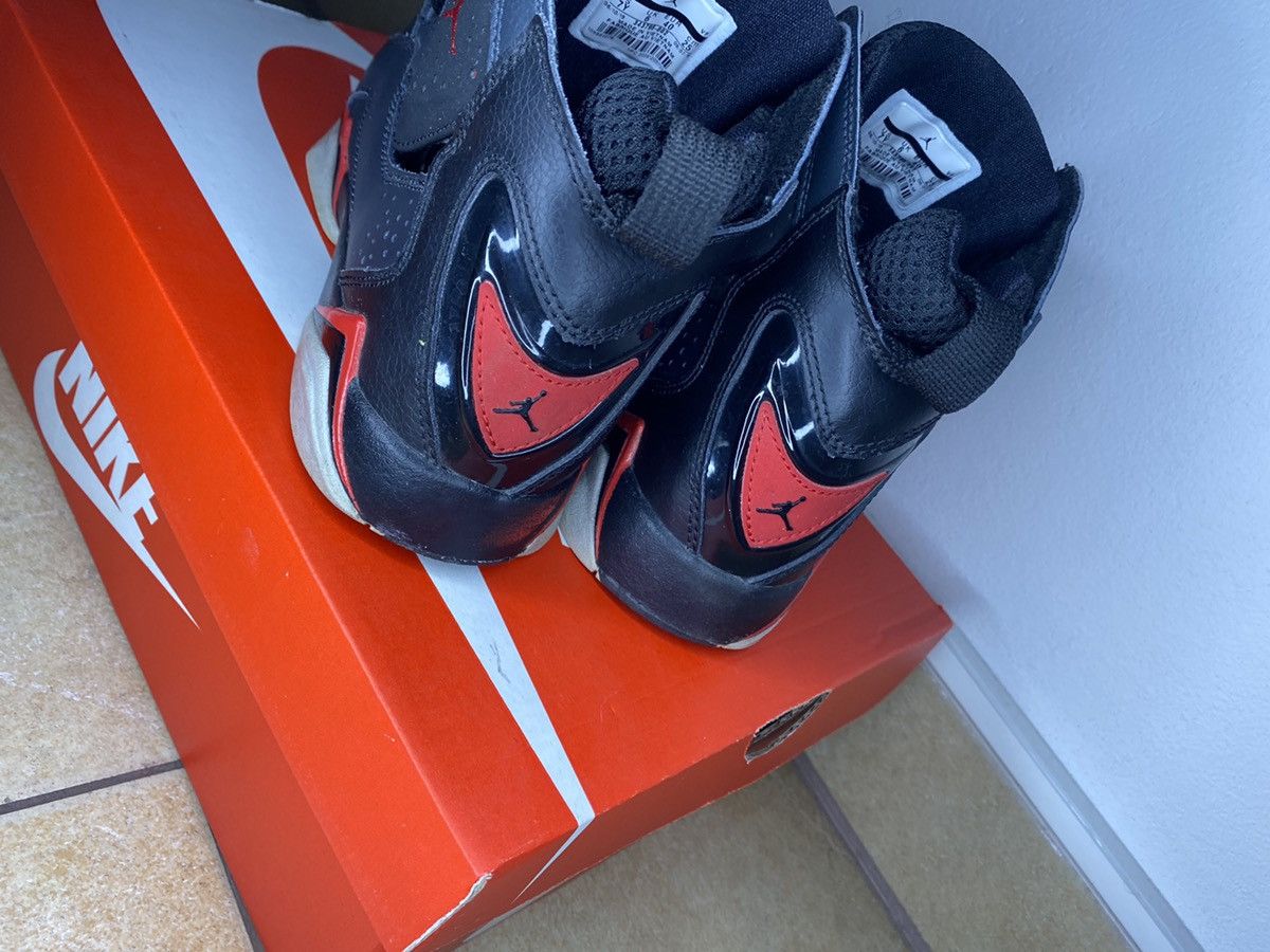 Jordan Brand × Nike 🇺🇦 LAST DROP! 🔴 Jordan True Flight GS BG Bred Size US 7 / EU 40 - 4 Thumbnail