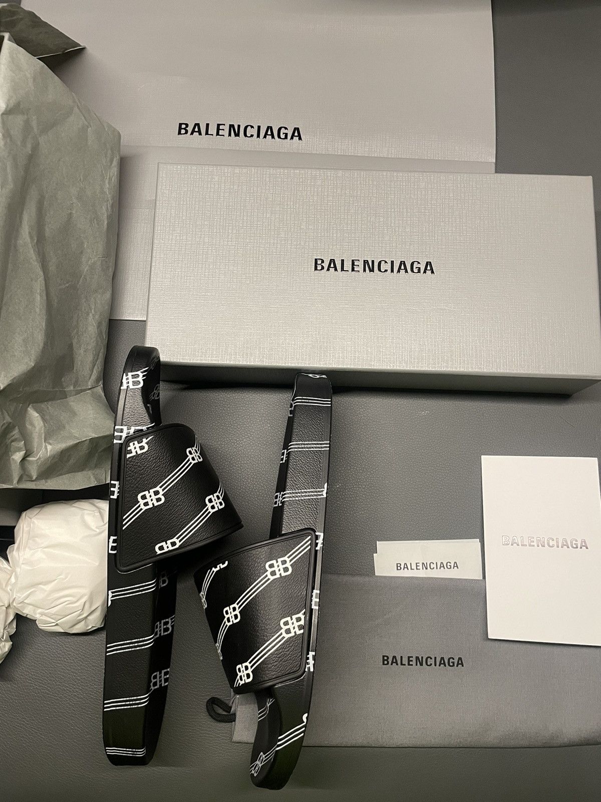 Balenciaga Rare Super Runway Limited Edition Iconic BB Logo Pool Slides Size US 8 / EU 41 - 17 Thumbnail