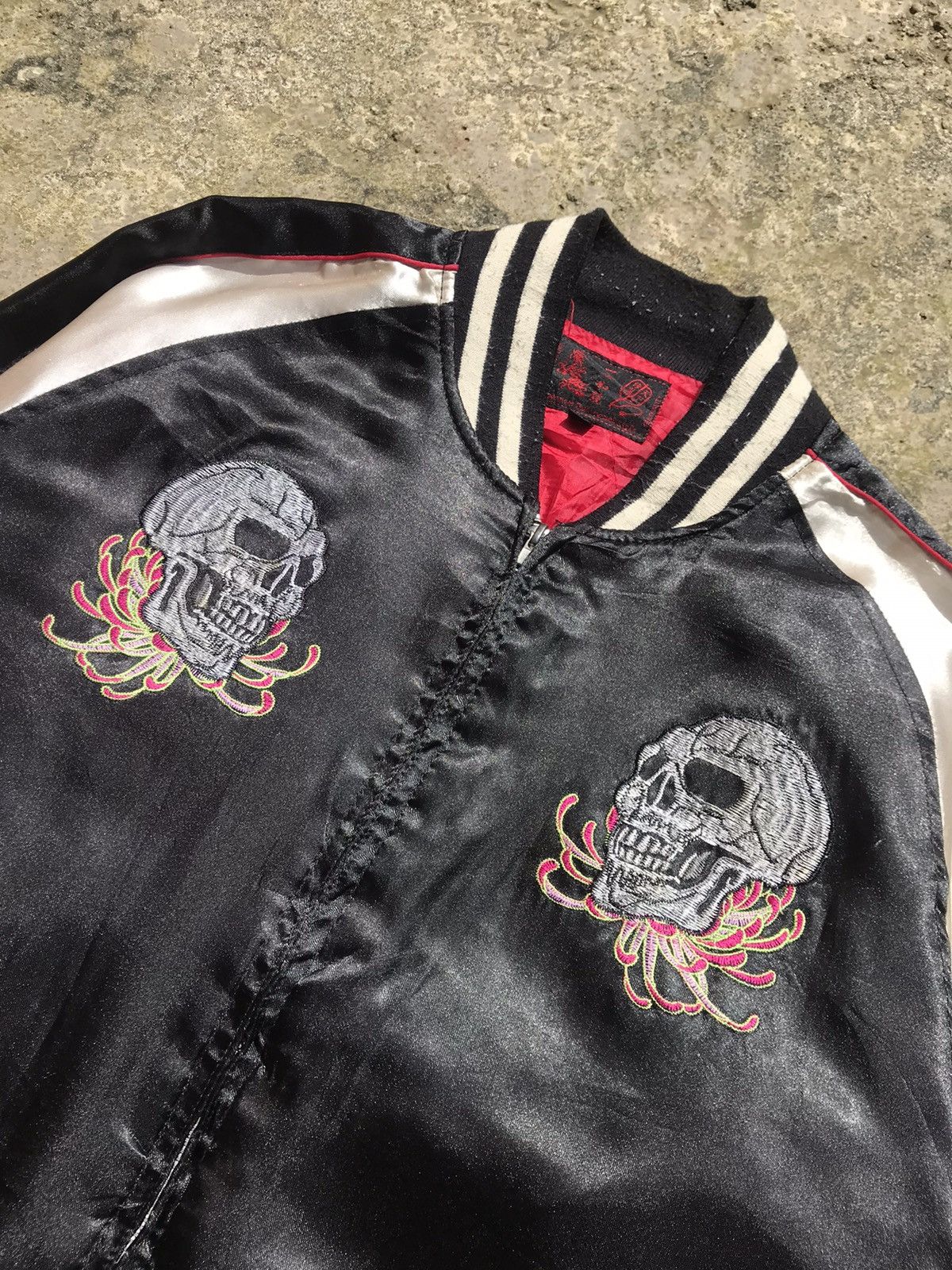 Toyo Enterprises Vintage Flower and Skulls Souvenir Jacket Size US M / EU 48-50 / 2 - 5 Thumbnail
