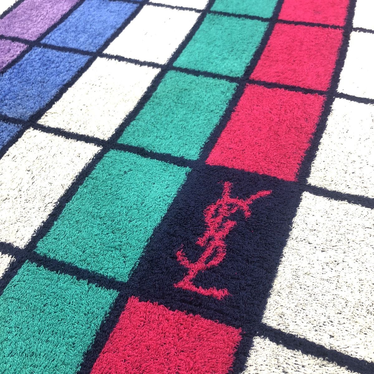 Yves Saint Laurent Authentic Yves Saint Laurent Multicolor Towel Size ONE SIZE - 8 Thumbnail