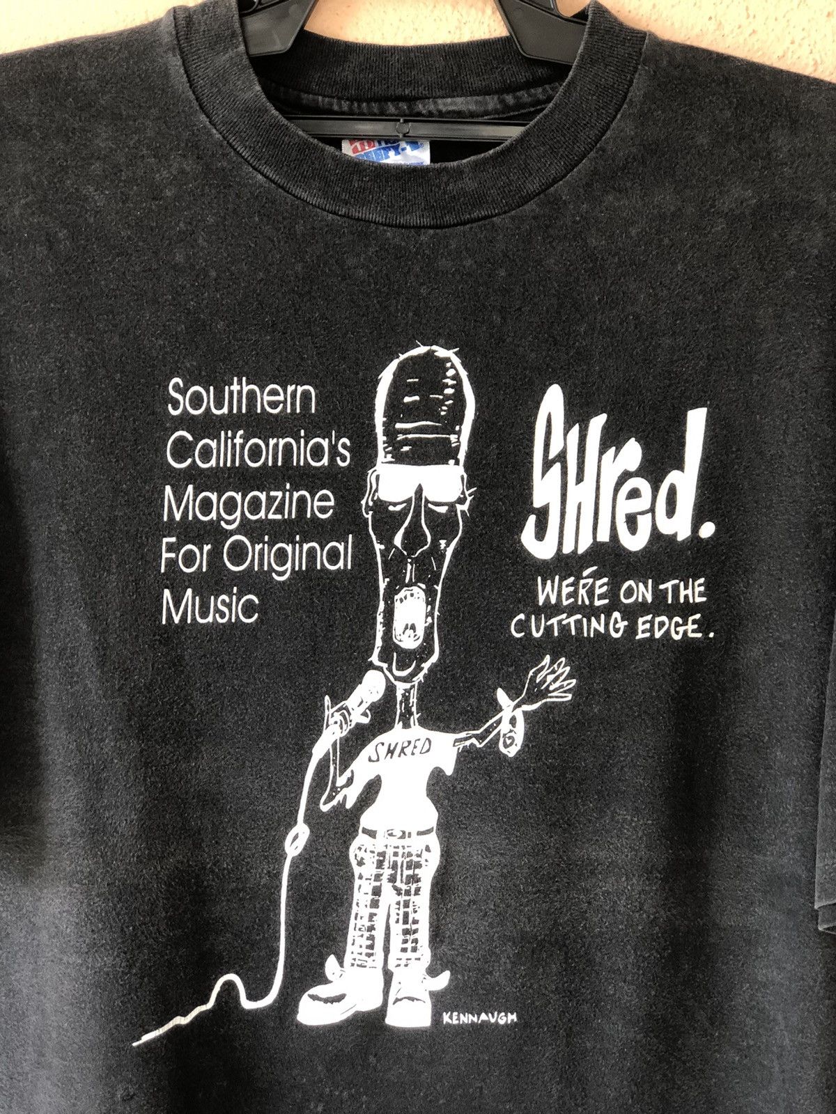 Vintage Vintage 90s Shred Southern Californias Magazine Tee Size US XL / EU 56 / 4 - 2 Thumbnail