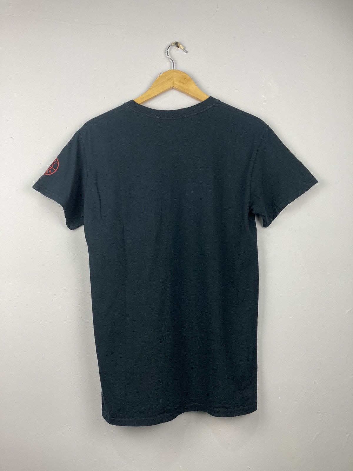 monkey time Monkey Time 2017 TUPAC SHAKUR TRUST NOBODY TEE Size US S / EU 44-46 / 1 - 4 Thumbnail