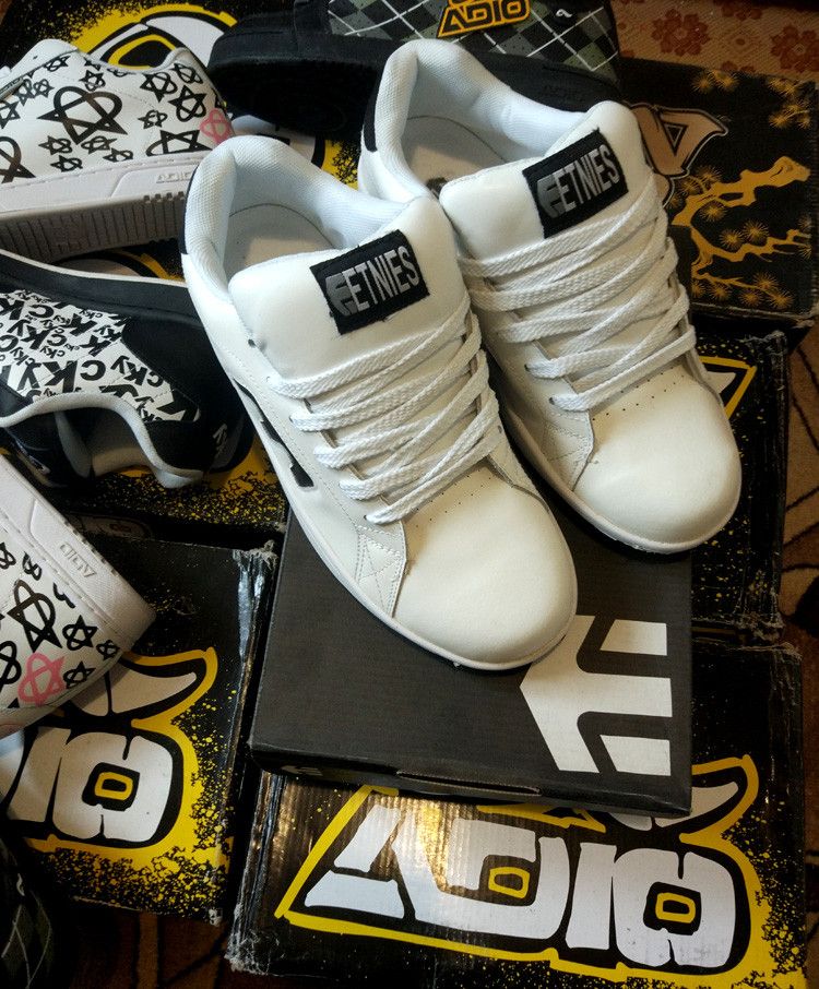 Etnies × Vintage × Vintage Shoe Co. Etnies vintage model early 2000s