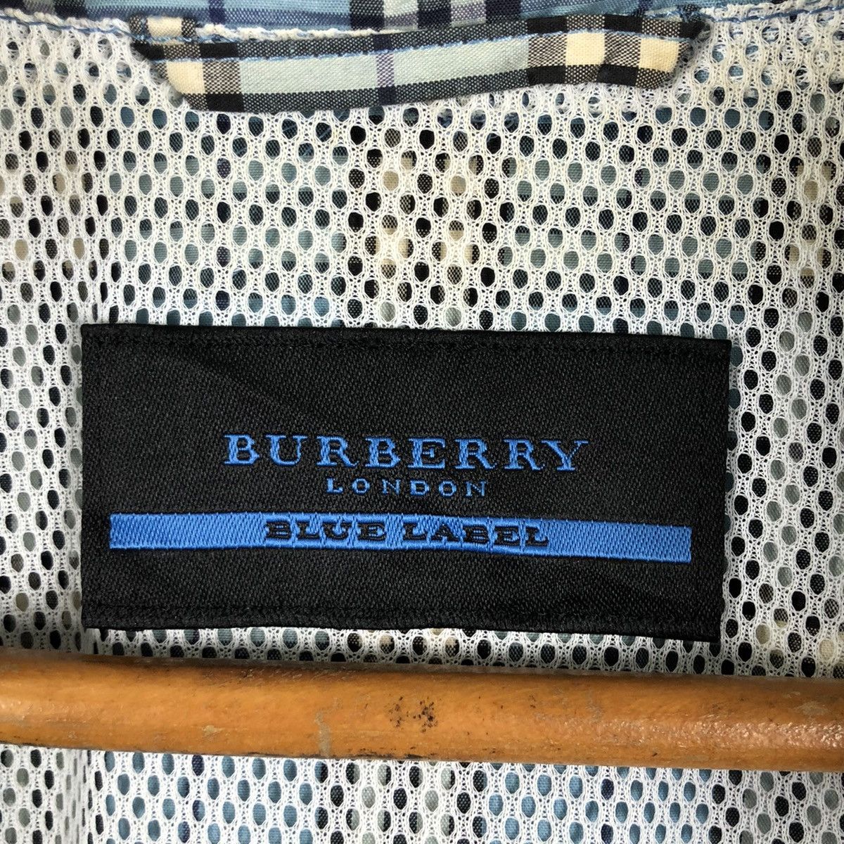 Burberry × Vintage BURBERRY LONDON BLUE LABEL NOVA CHECK HOODIE JACKET Size US M / EU 48-50 / 2 - 10 Thumbnail