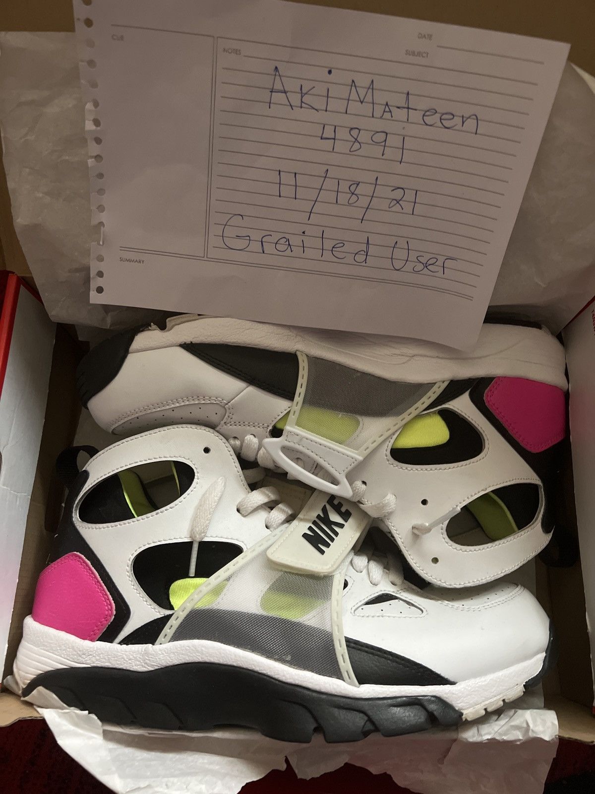 Nike Air Trainer Huarache Size US 11 / EU 44 - 2 Thumbnail