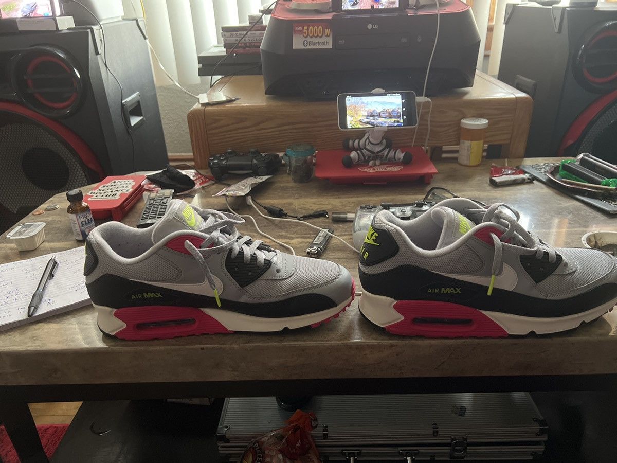 Nike Nike Air Max 90 Essential Size US 11 / EU 44 - 6 Thumbnail