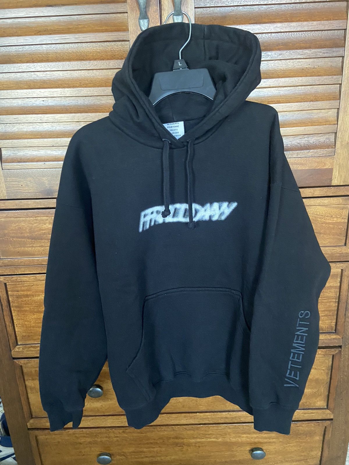 Vetements friday sales hoodie