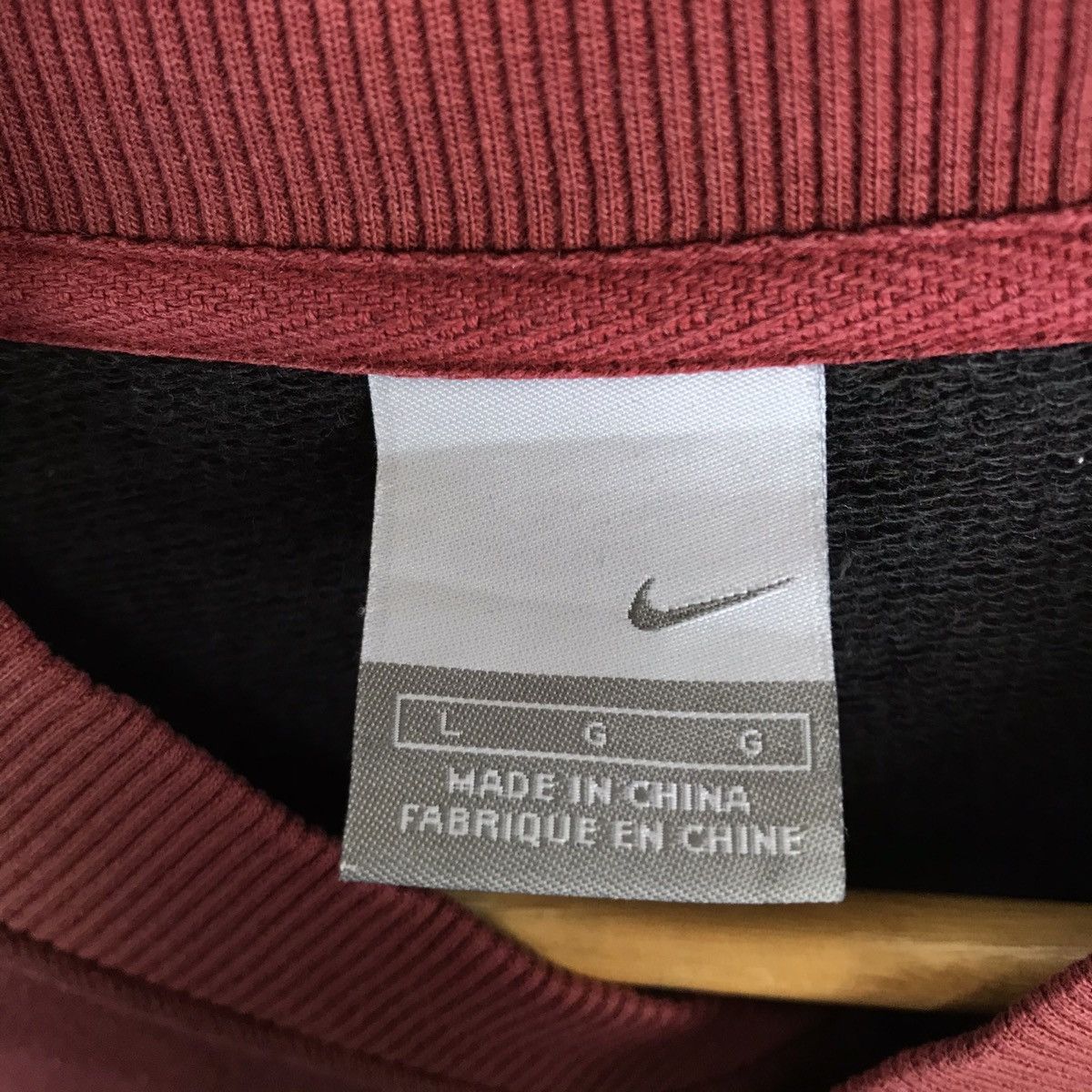 Nike Vintage Y2K Nike Swoosh Essentials Varsity Sweatshirt Size US L / EU 52-54 / 3 - 8 Thumbnail