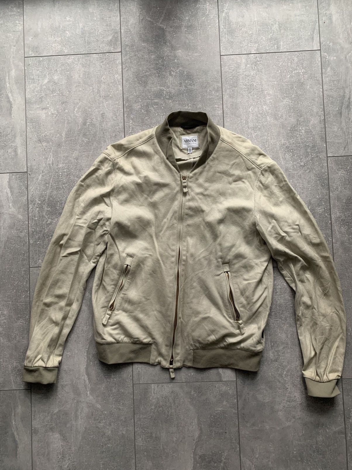 Armani Armani Collezioni beige bomber Size US L / EU 52-54 / 3 - 5 Thumbnail