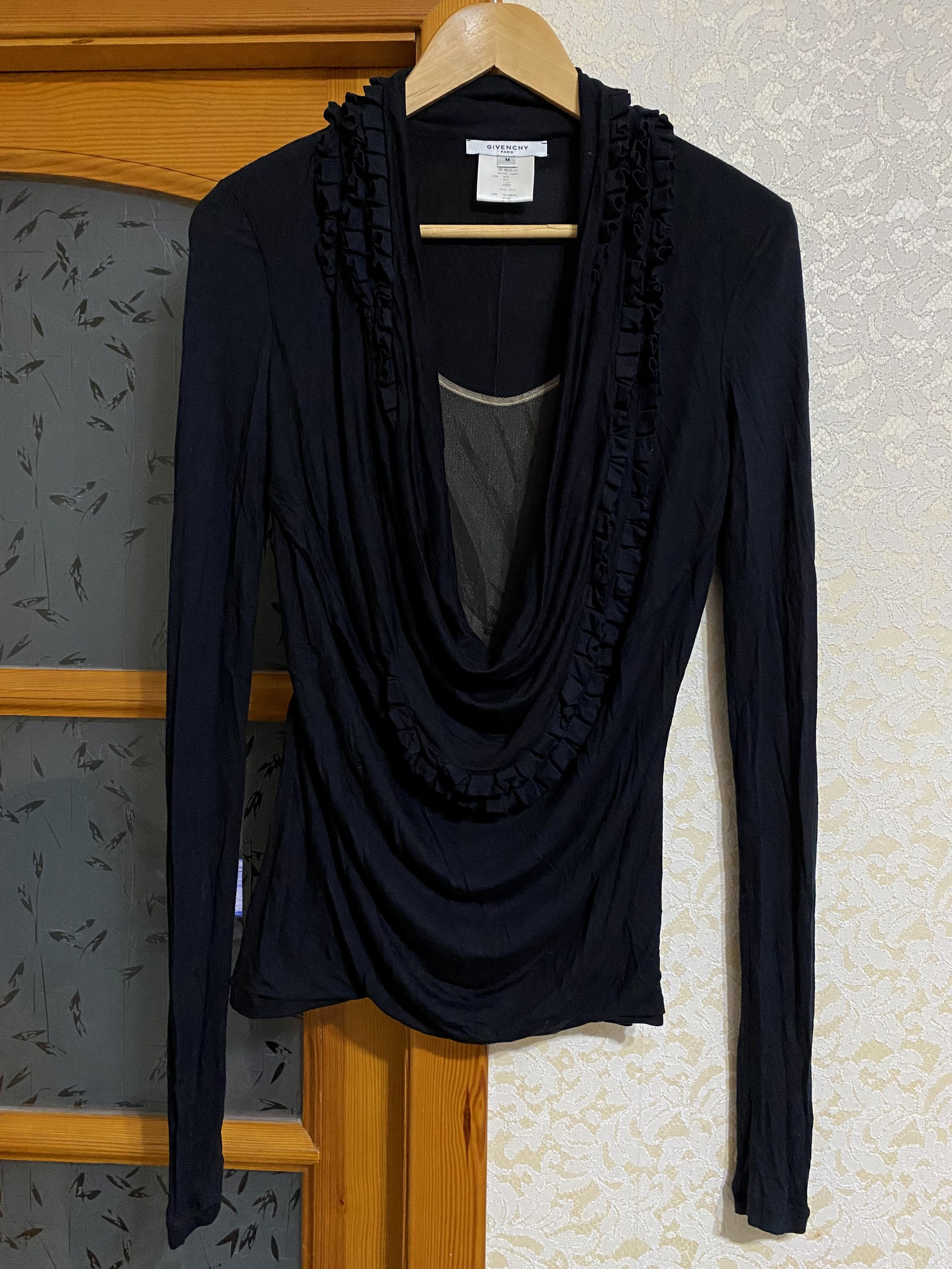 Givenchy Women's Givenchy Deep Neckline Ruffle Trim Longsleeve Blouse Size M / US 6-8 / IT 42-44 - 10 Thumbnail