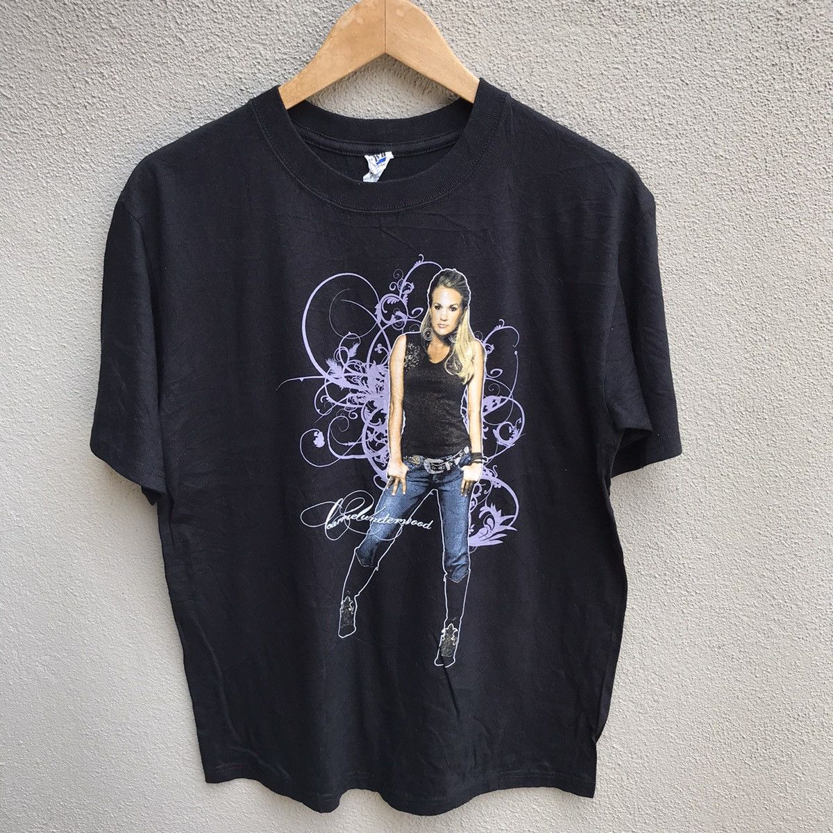 Band Tees CARRIE UNDERWOOD solo singer tee Size US M / EU 48-50 / 2 - 2 Thumbnail