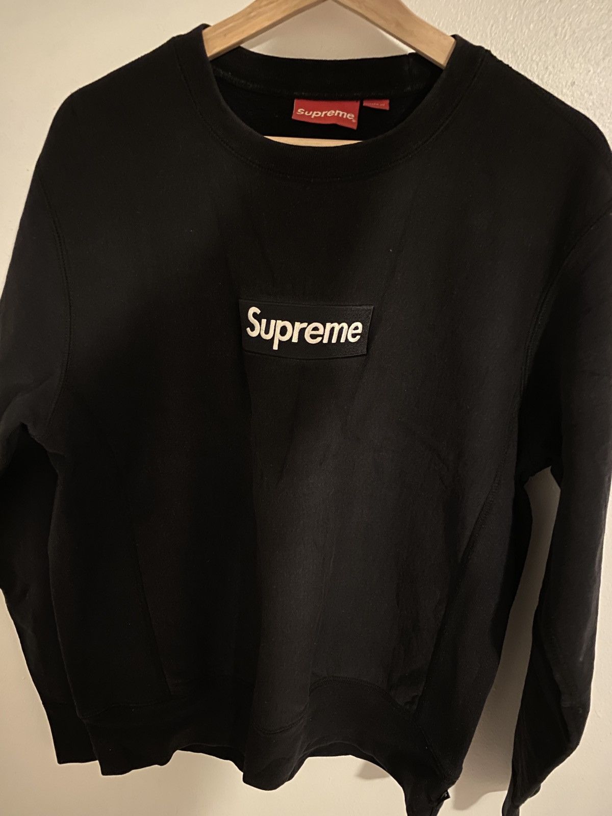 Supreme Supreme Box Logo Crewneck (Black) | Grailed