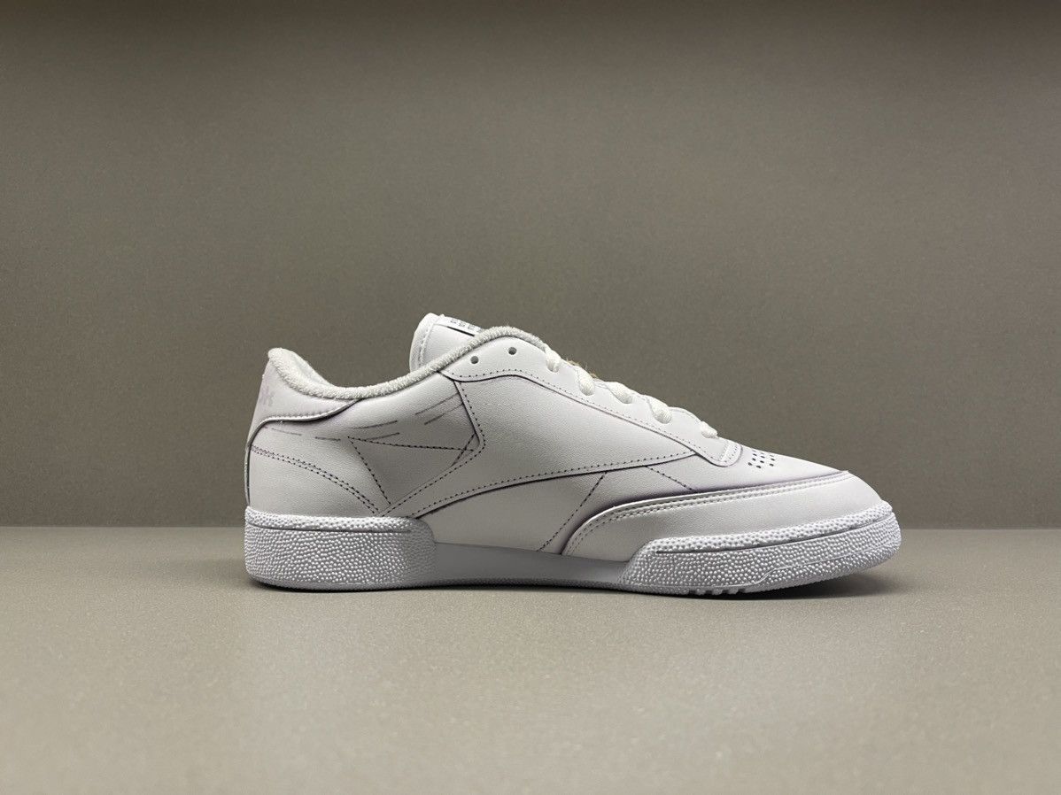 Maison Margiela × Reebok Reebok Club C Maison Margiela White Size US 6 / EU 39 - 5 Thumbnail