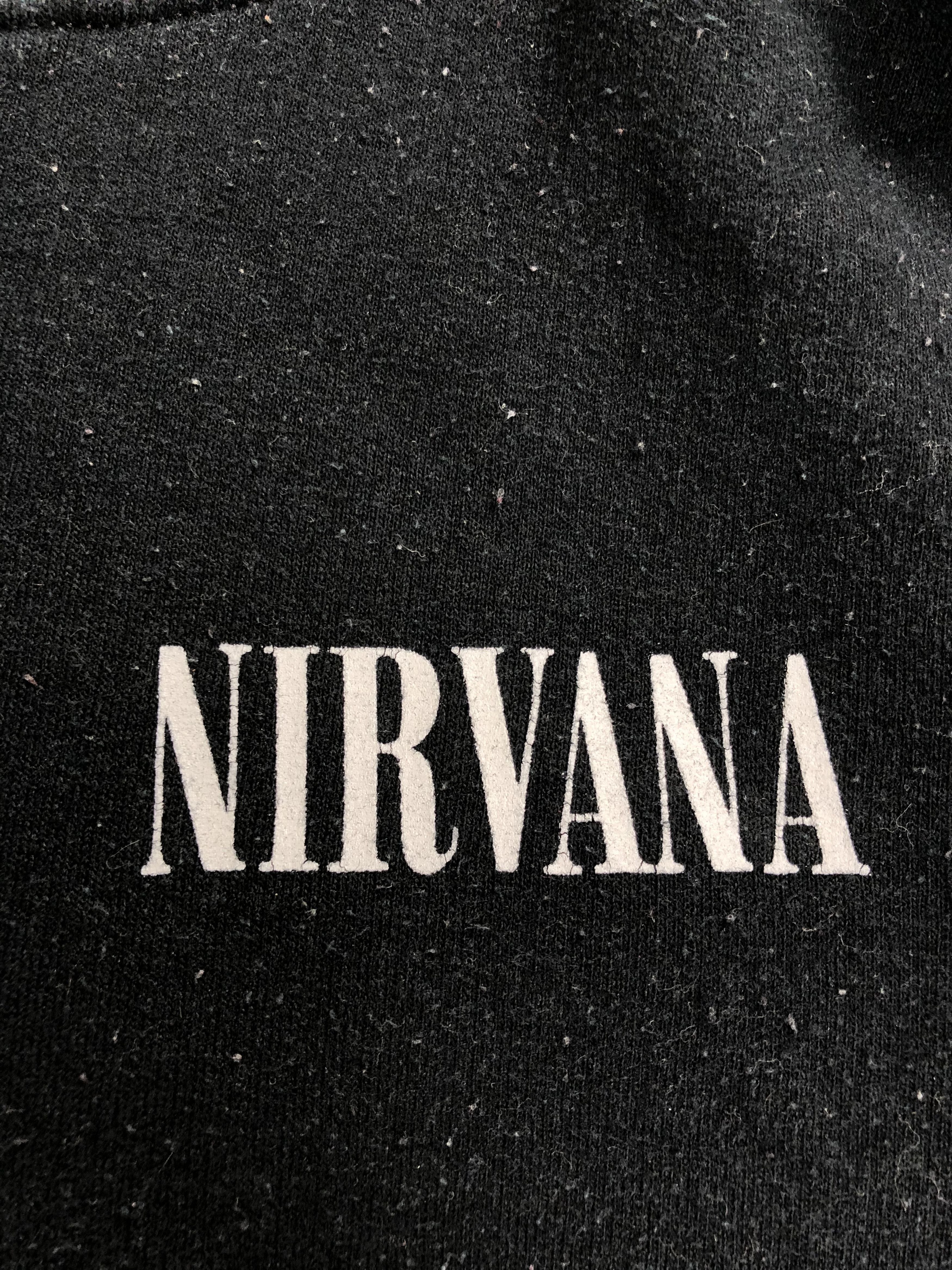 Band Tees Vintage 00s Nirvana Circle (Kurt Cobain Pearl Jam Foo) Size US XL / EU 56 / 4 - 4 Thumbnail