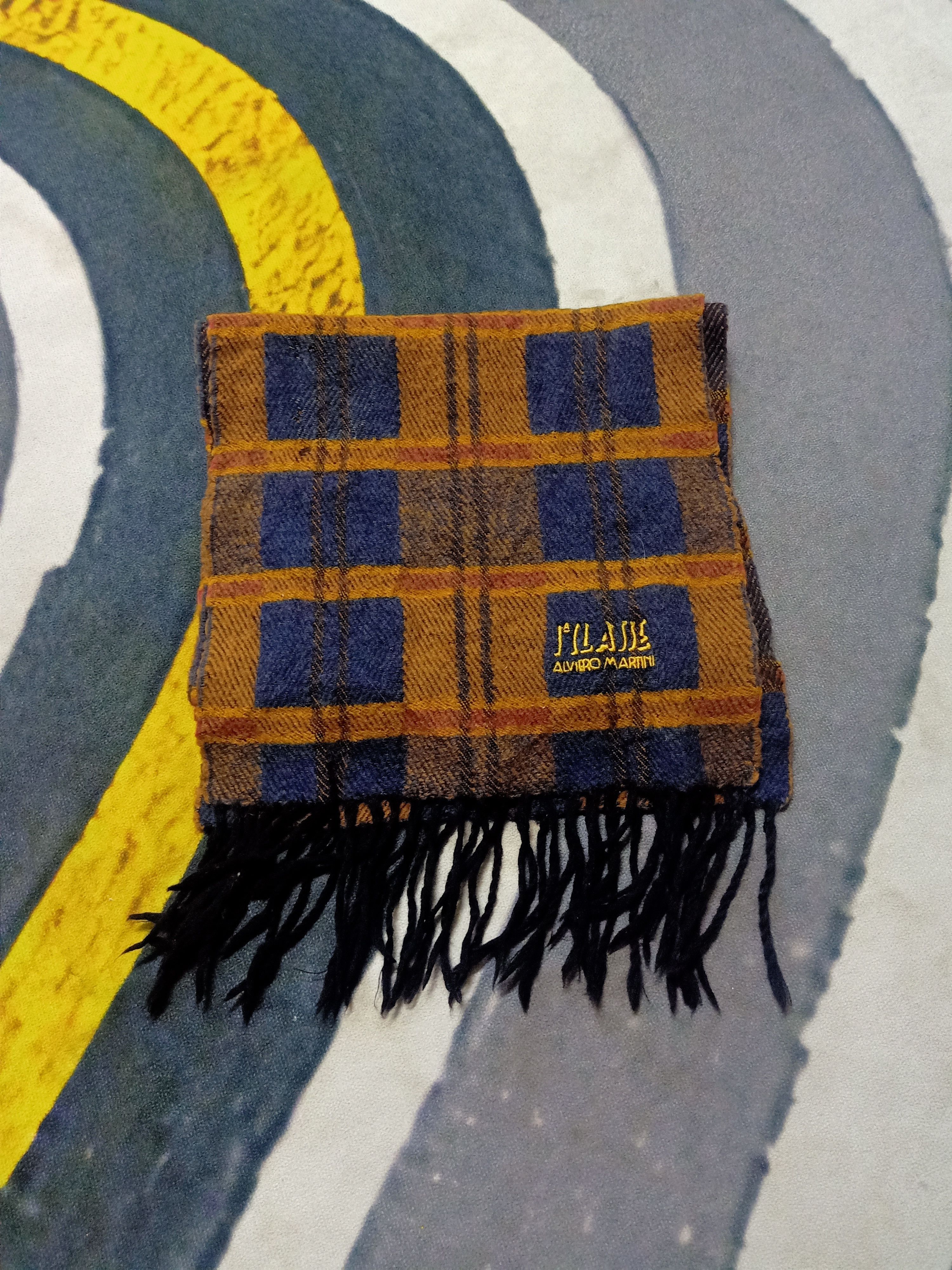 Alviero Martini Alveiro Martini Muffler Size ONE SIZE - 1 Thumbnail