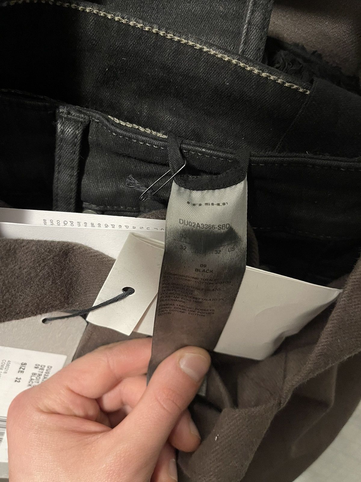 Rick Owens Drkshdw Rick Owens Drkshdw distressed Detroit cut jeans Size US 32 / EU 48 - 17 Thumbnail