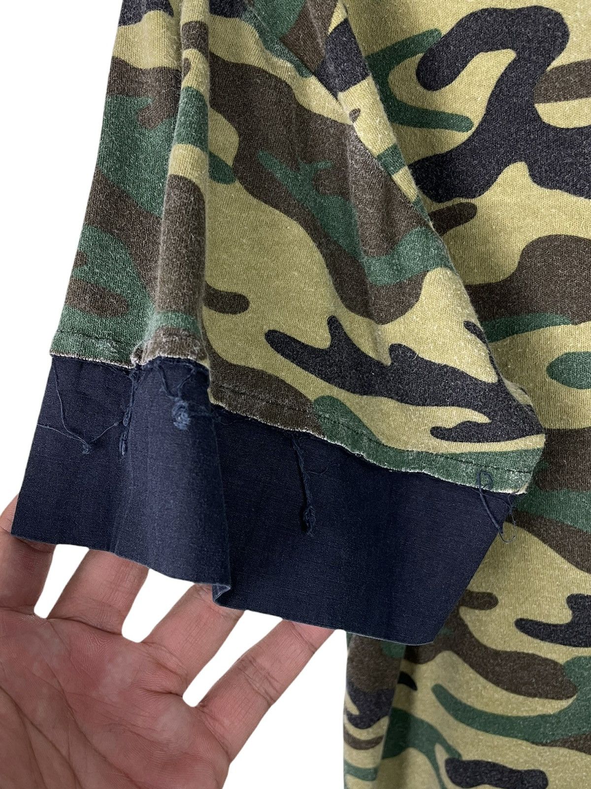 Japanese Brand Milkboy Camo Skull Patch Tee Japan Harajuku Rare Size US S / EU 44-46 / 1 - 8 Thumbnail