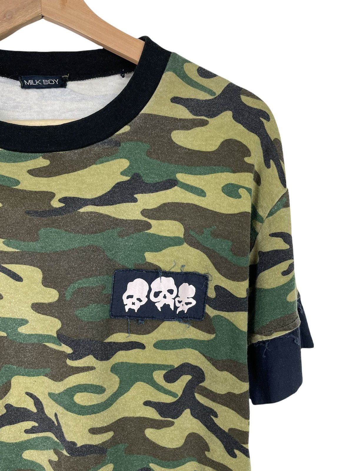 Japanese Brand Milkboy Camo Skull Patch Tee Japan Harajuku Rare Size US S / EU 44-46 / 1 - 3 Thumbnail