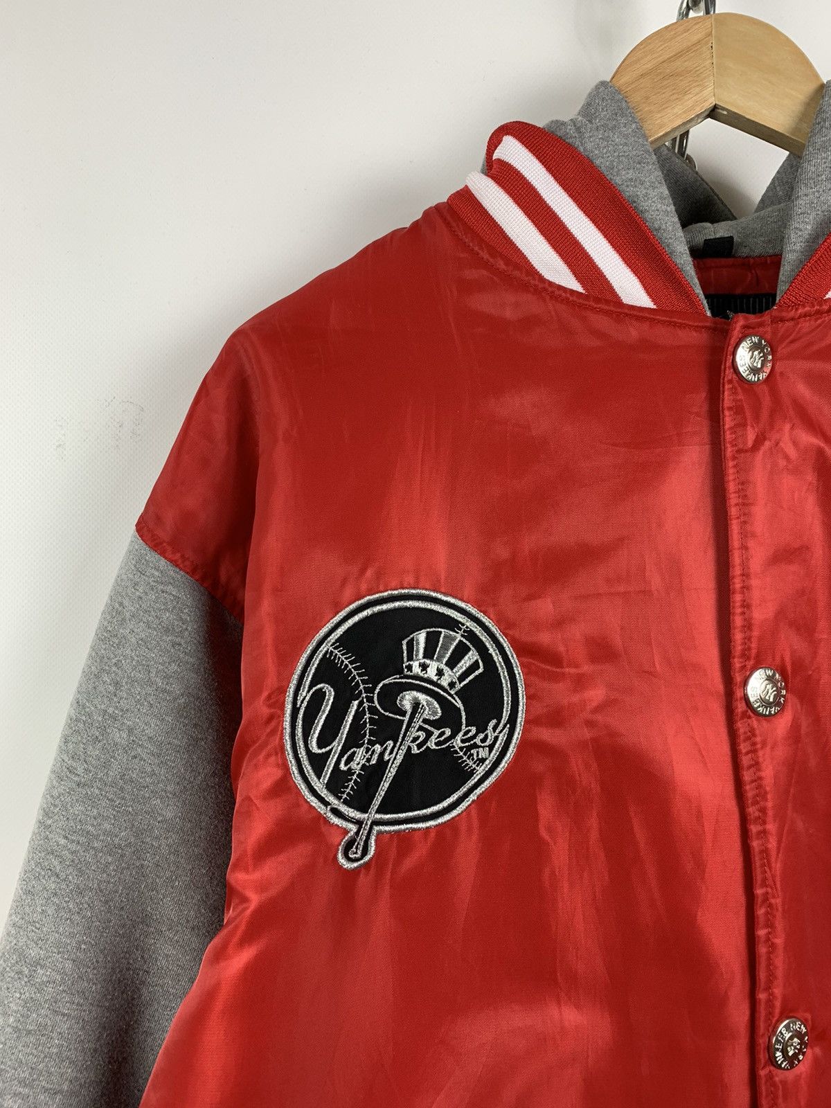 Majestic Vintage New York Yankees Majestic Varsity Hoodie Jacket Size US XL / EU 56 / 4 - 7 Thumbnail