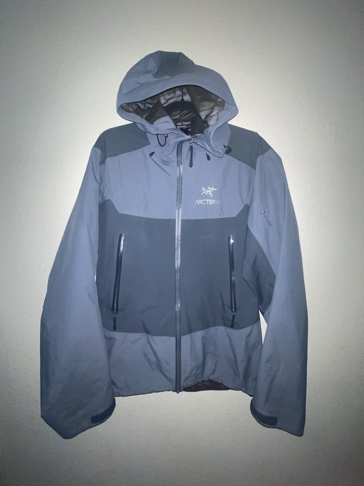 image of Arcteryx Beta Sl in Light Blue, Men's (Size Small)