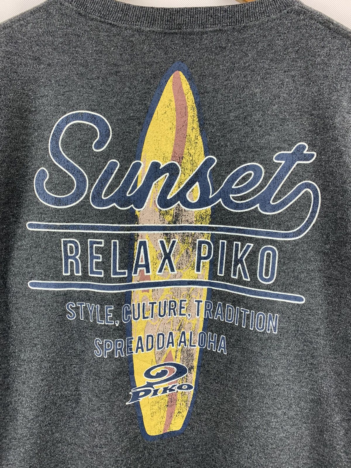 Vintage Vintage Piko Hawaii Surf Sweater Size US M / EU 48-50 / 2 - 6 Thumbnail