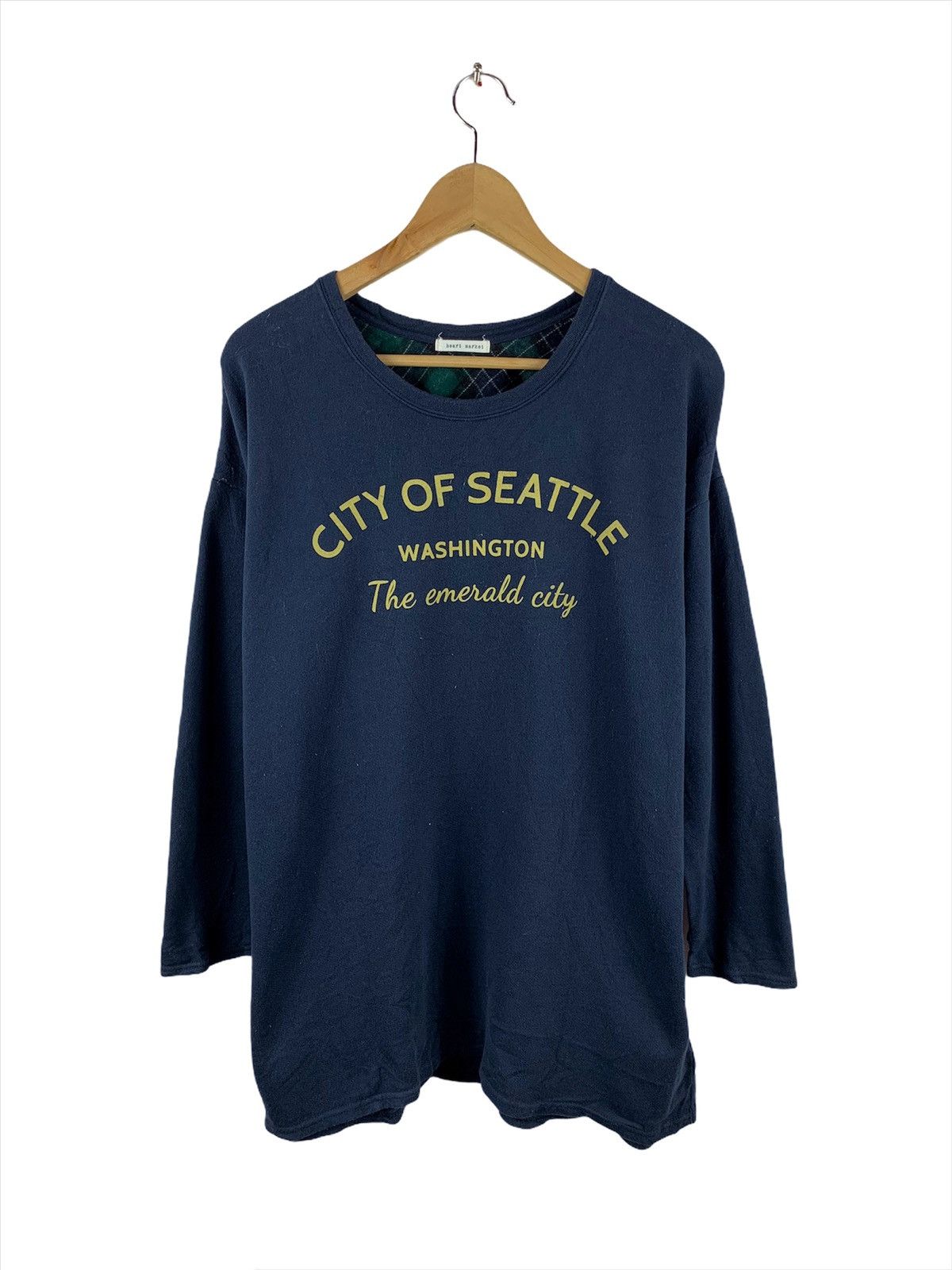 Japanese Brand Vintage Heart Market Seattle Sweater Size US L / EU 52-54 / 3 - 1 Thumbnail