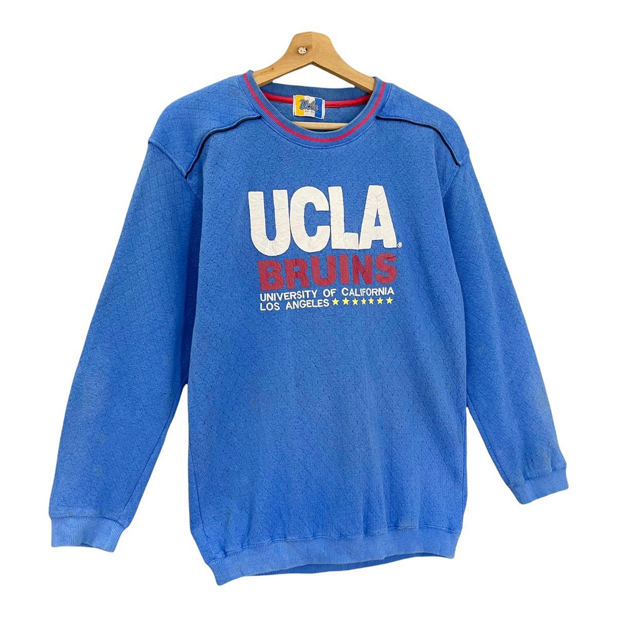 Japanese Brand Vintage 90s UCLA Bruins Big Logo Crewneck Sweatshirt Size M Size US M / EU 48-50 / 2 - 2 Thumbnail