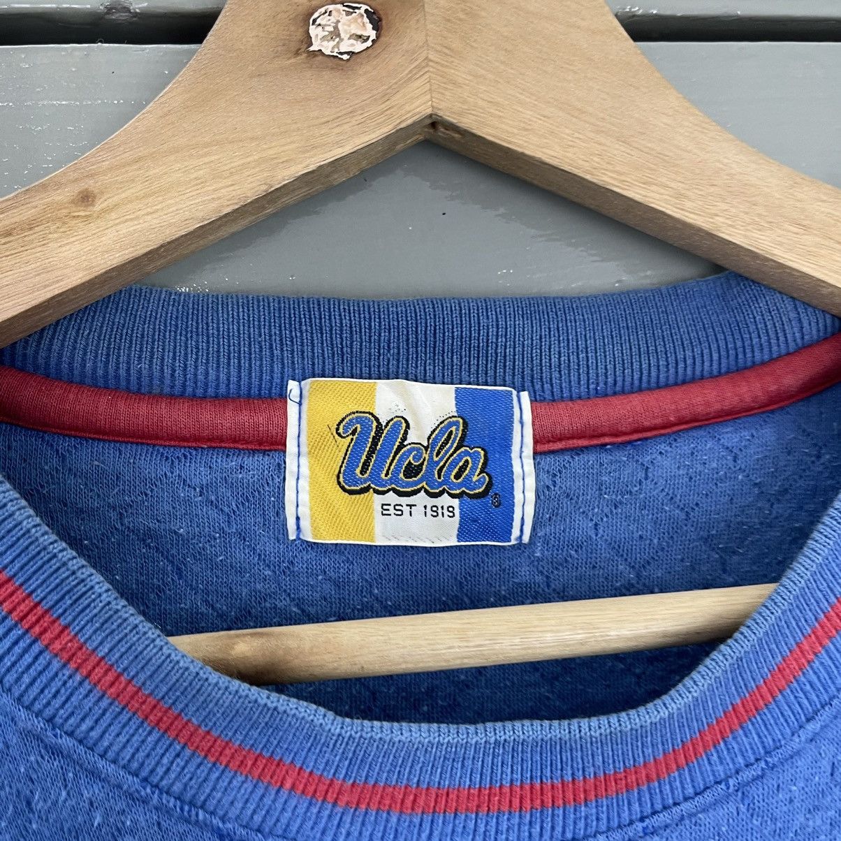 Japanese Brand Vintage 90s UCLA Bruins Big Logo Crewneck Sweatshirt Size M Size US M / EU 48-50 / 2 - 9 Thumbnail
