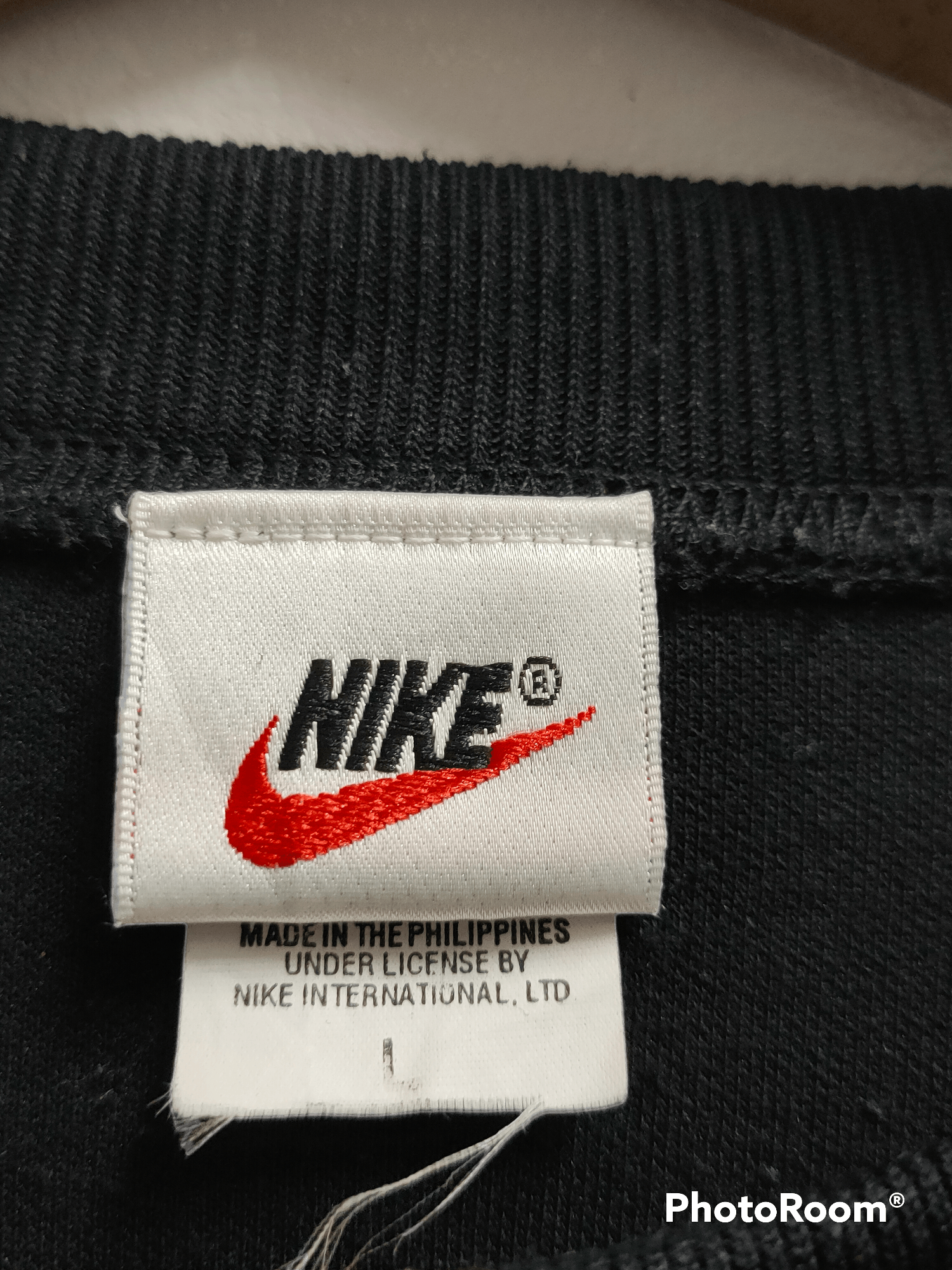 Nike Rare 🔥Nike vintage 90s sweater Spellout swoosh USA Size US L / EU 52-54 / 3 - 3 Thumbnail