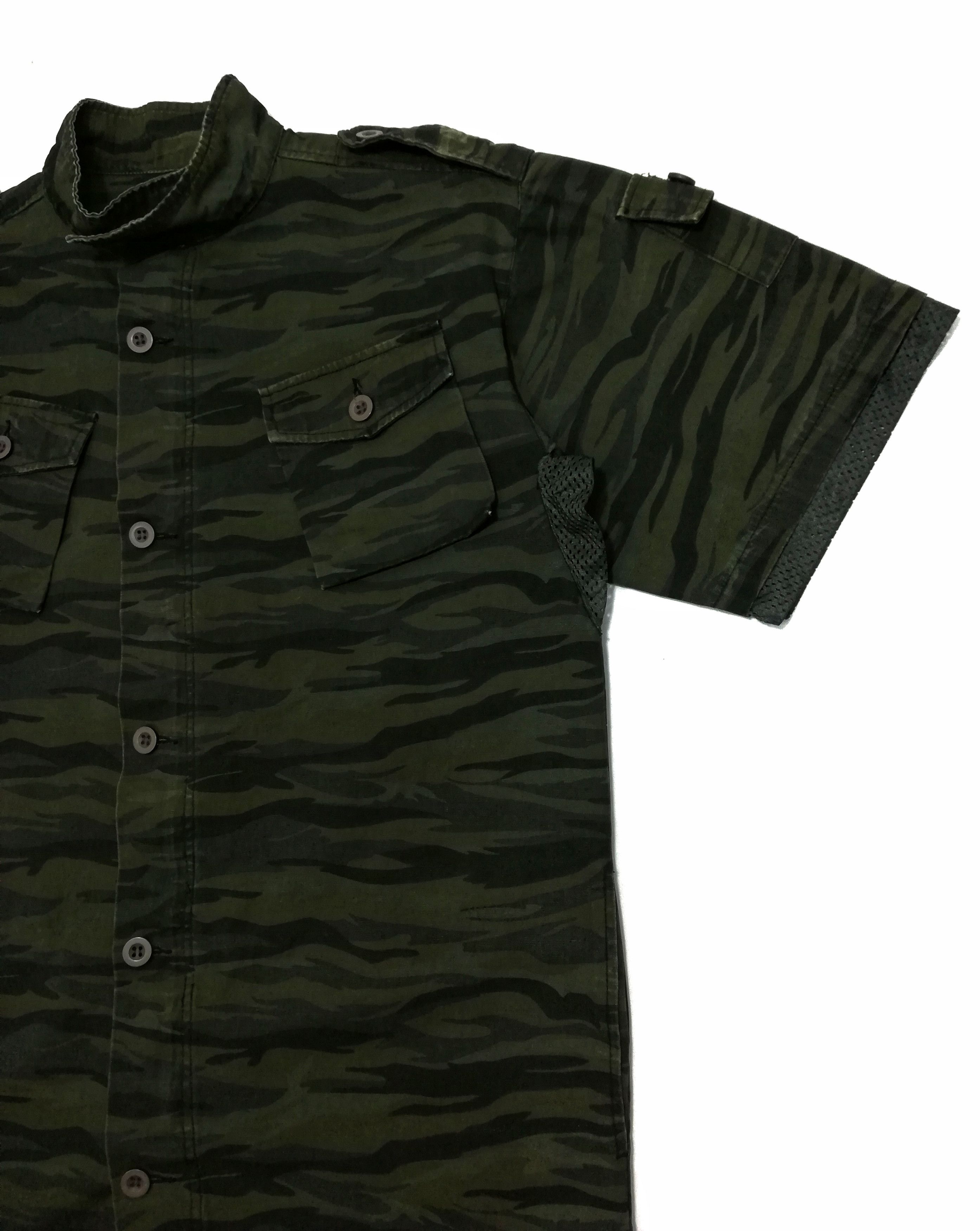 Japanese Brand 🔥Styled The Original Tiger Stripe Similar With Wtaps🔥 Size US M / EU 48-50 / 2 - 5 Thumbnail