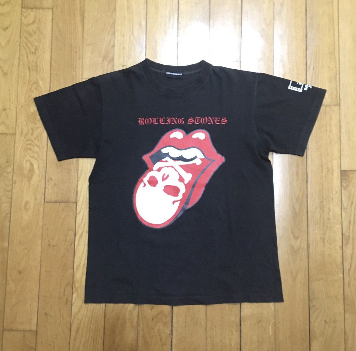 Mastermind Japan Authentic Mastermind x Rolling Stones Tshirt ...